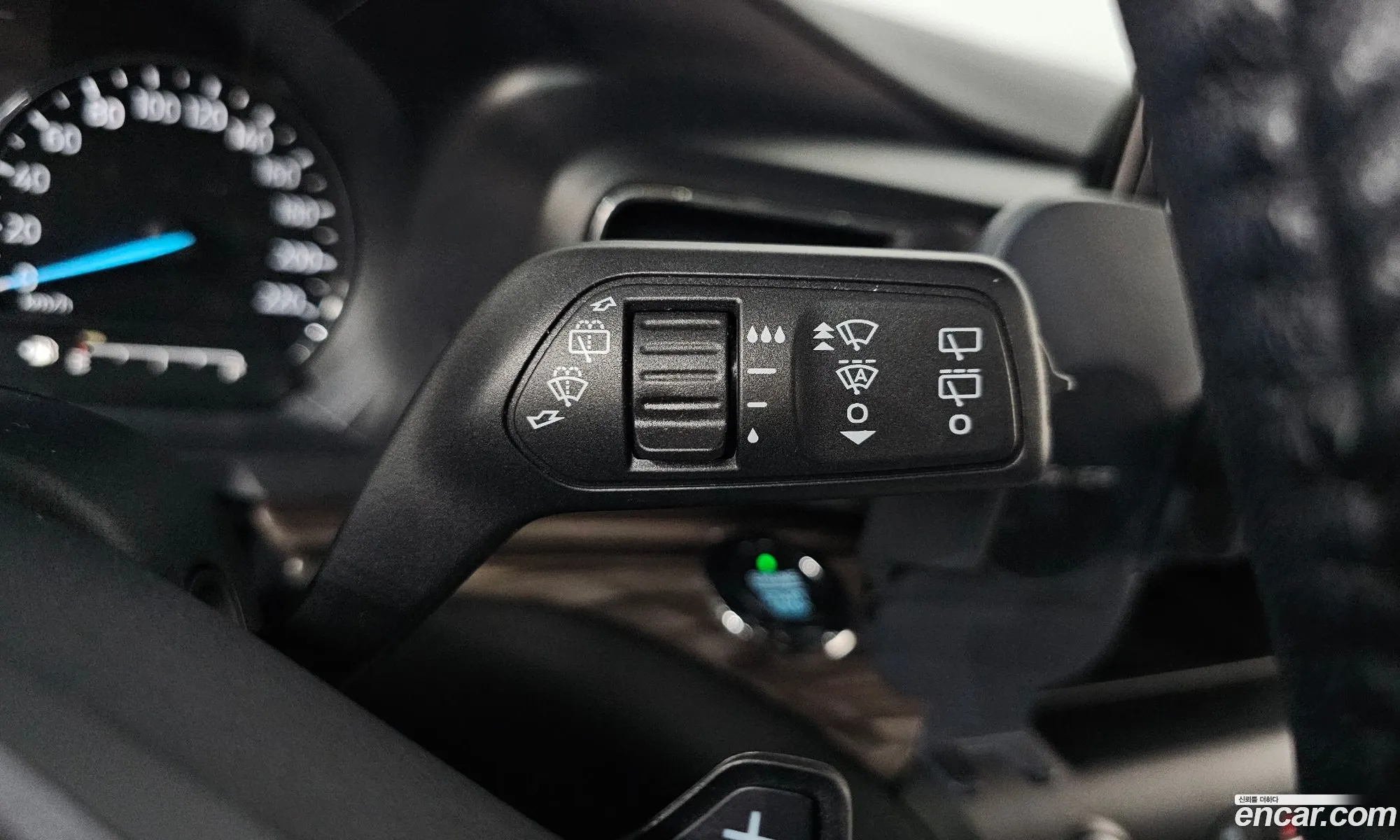 Ford Explorer 6th Gen 2020 1FMSK8FH5LGB78525 — 7
