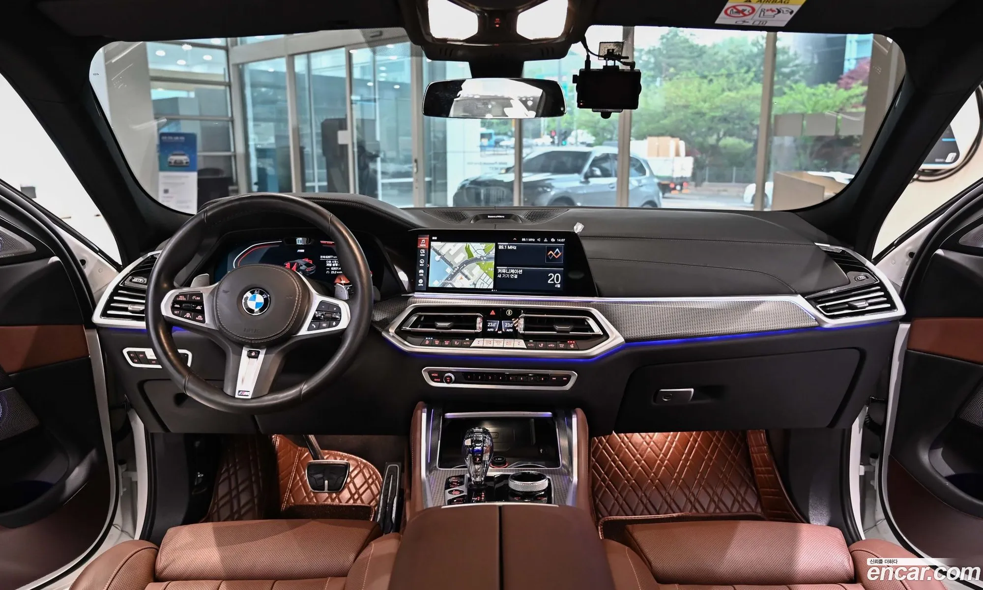 BMW X6 2021 — 17