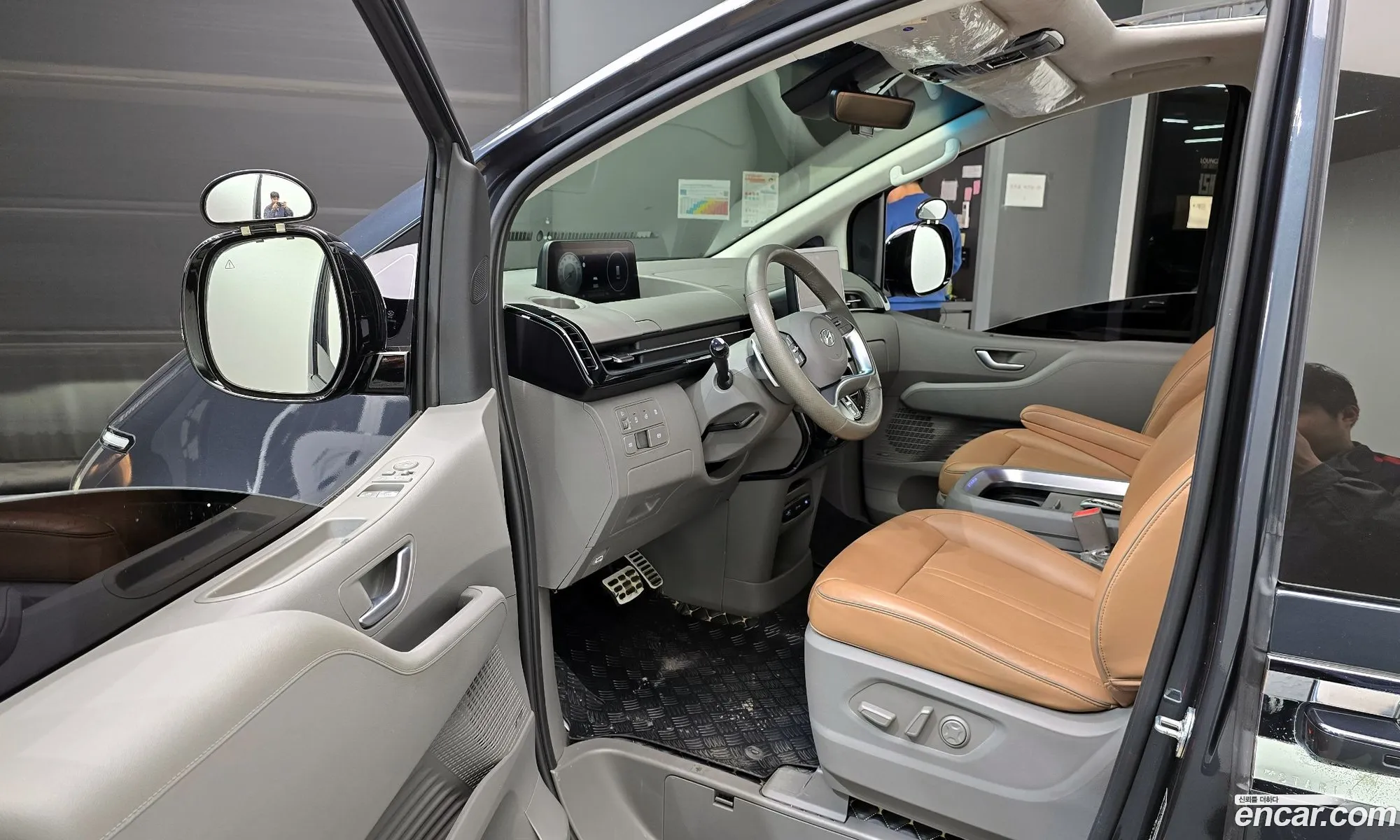 Hyundai Staria 2021 — 33
