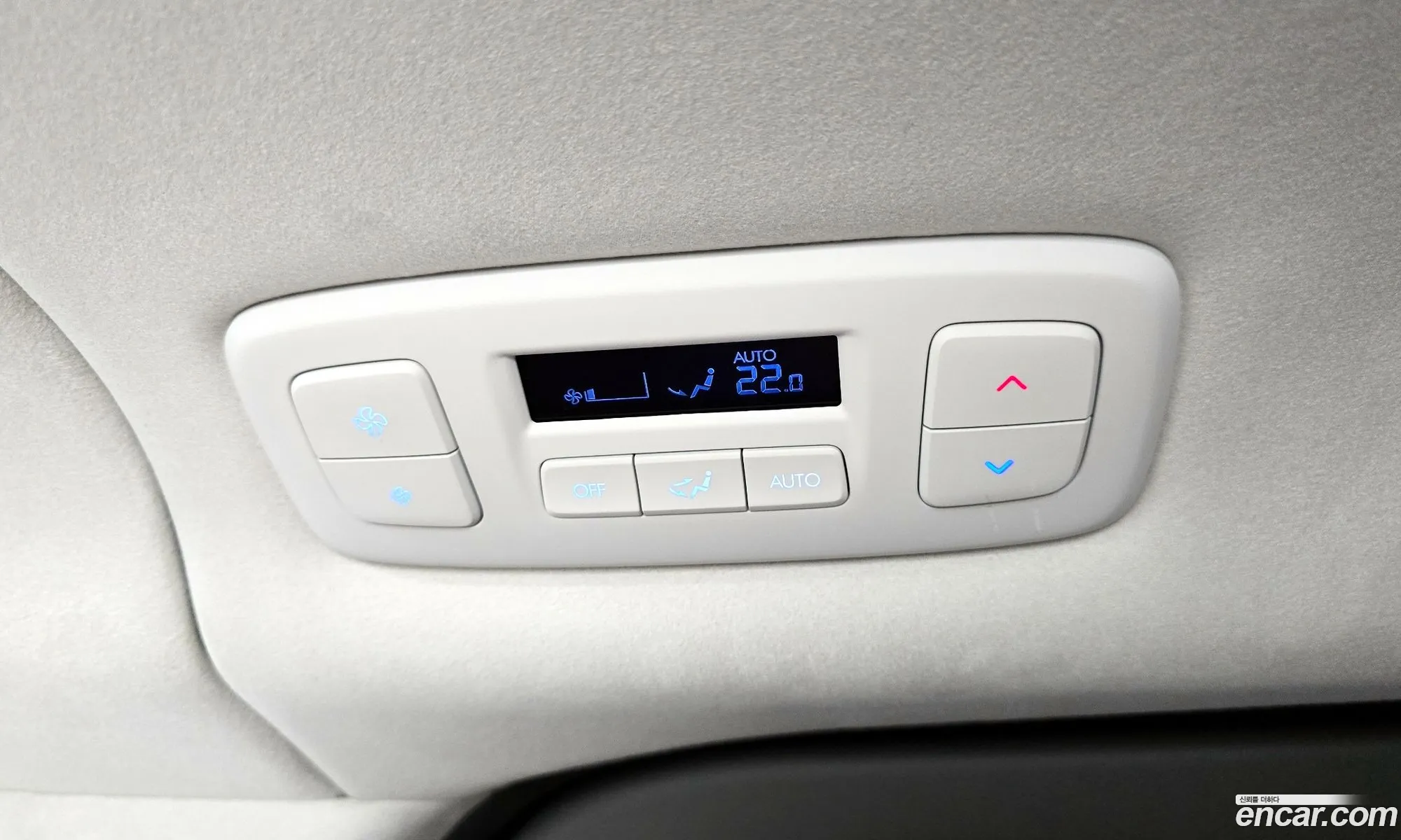 Hyundai Staria 2021 — 24