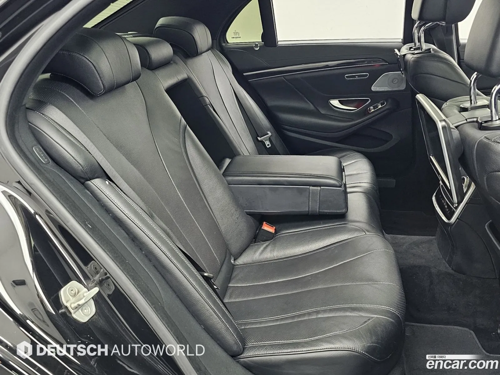 Mercedes-Benz S-Class W222 2015 — 18