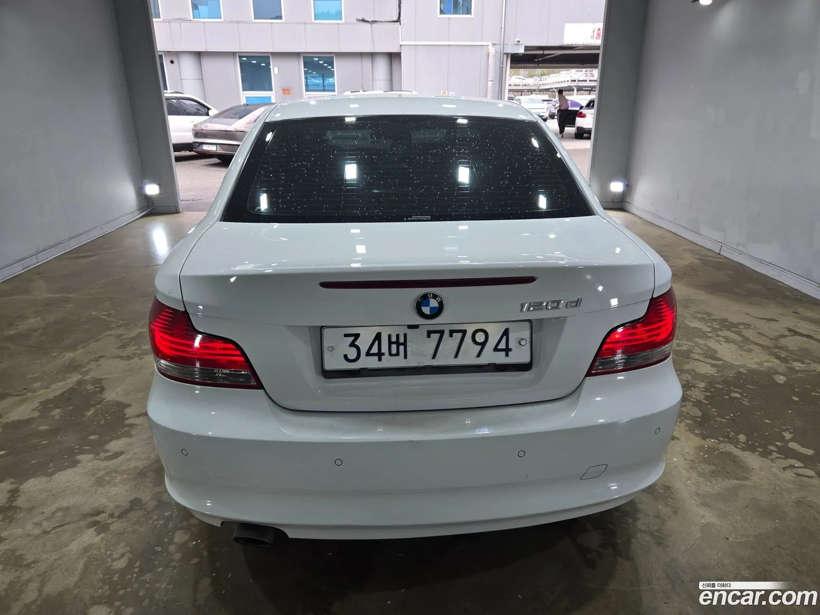 BMW 1 Series 2010 — 12