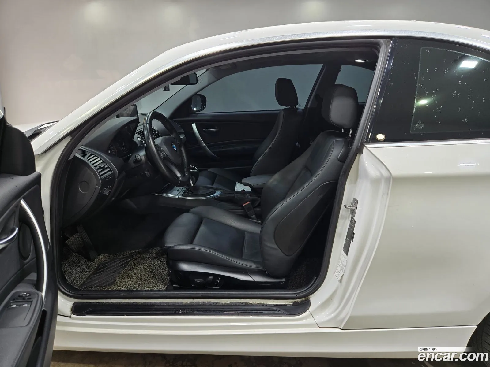 BMW 1 Series 2010 — 14
