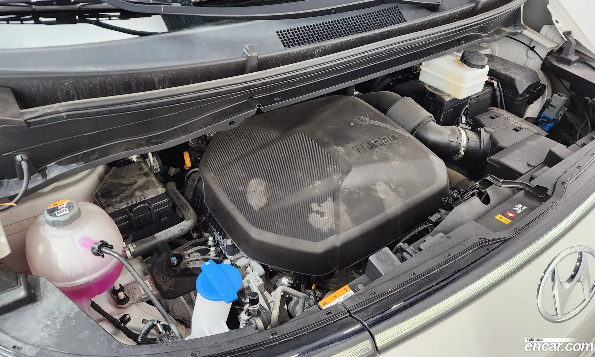 Hyundai Staria 2023 — 29