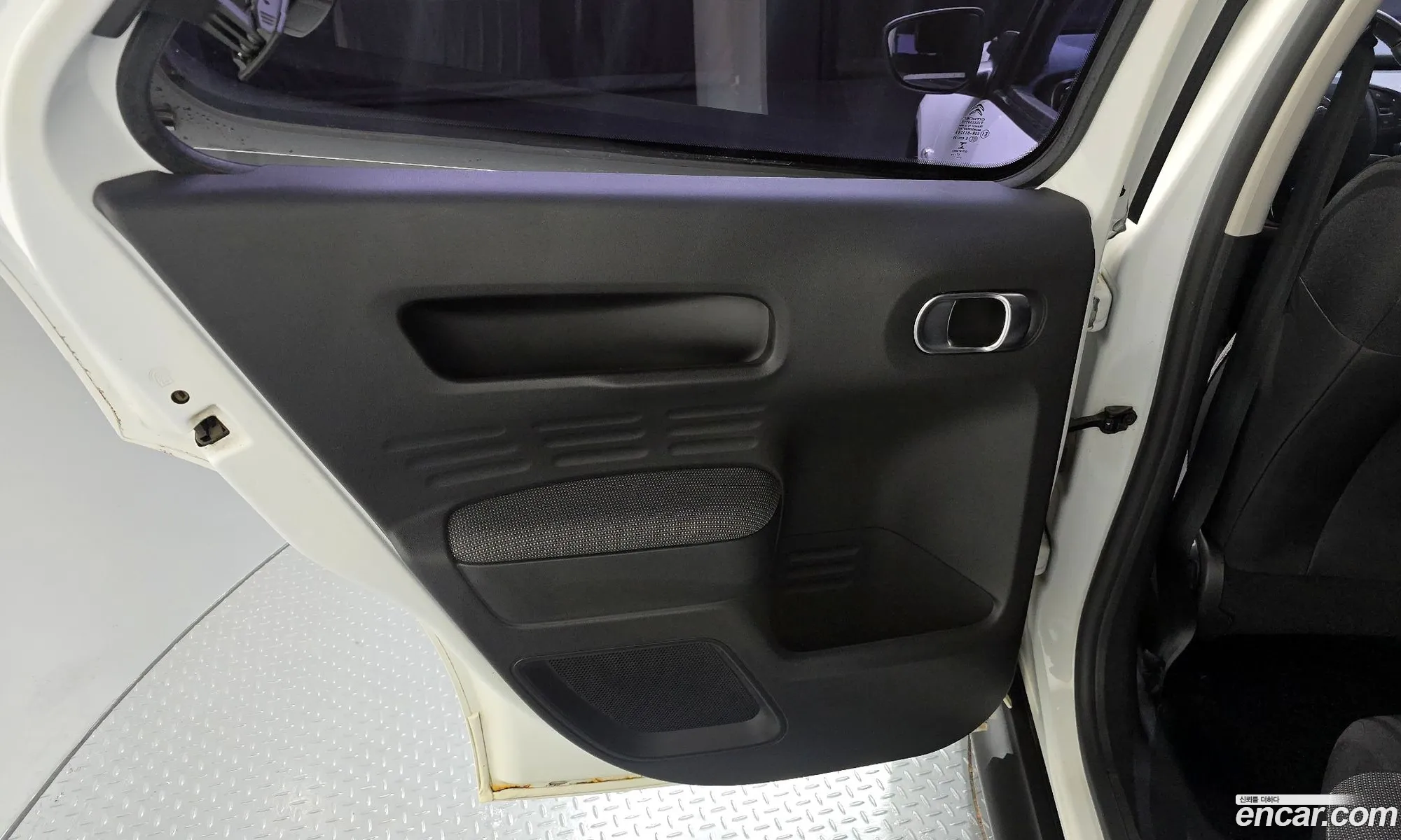 Citroen/DS C4 Cactus 2018 VF70BBHYHJE505607 — 28