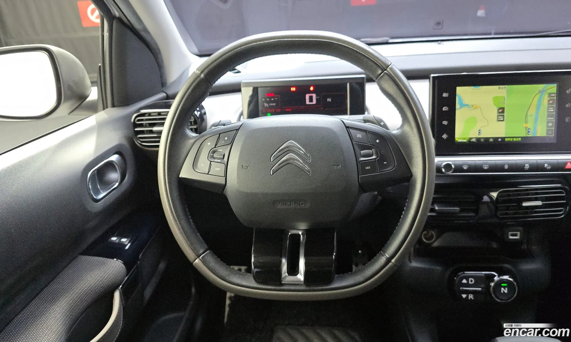 Citroen/DS C4 Cactus 2018 VF70BBHYHJE505607 — 3