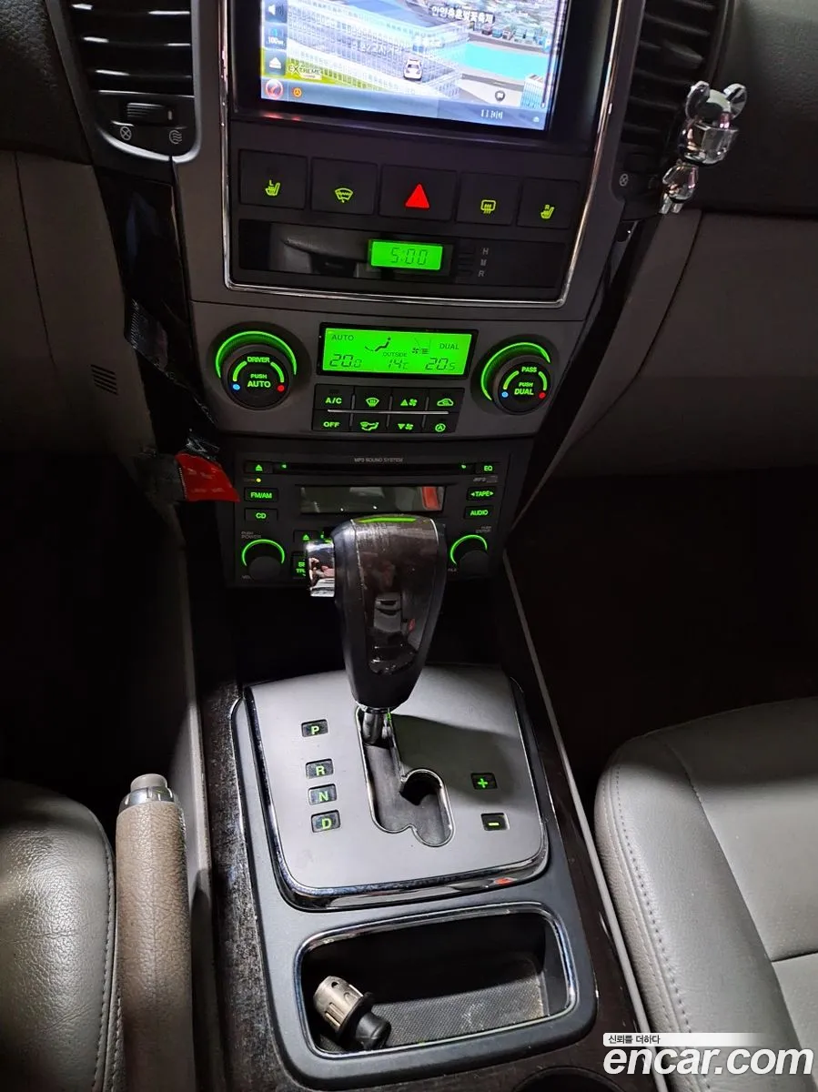 Kia Sorento 2006 — 8