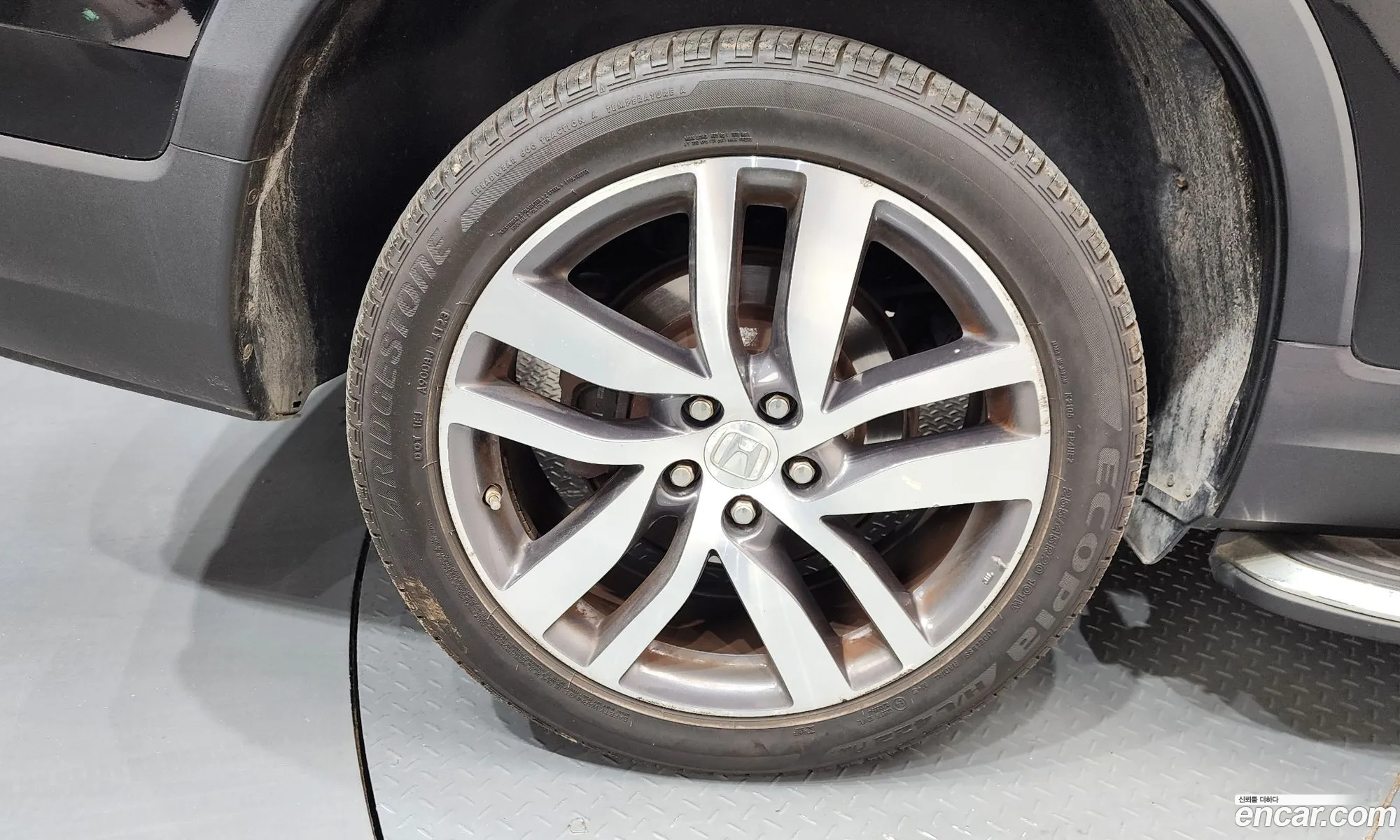 Honda Pilot 2016 5FNYF6850GB201652 — 3