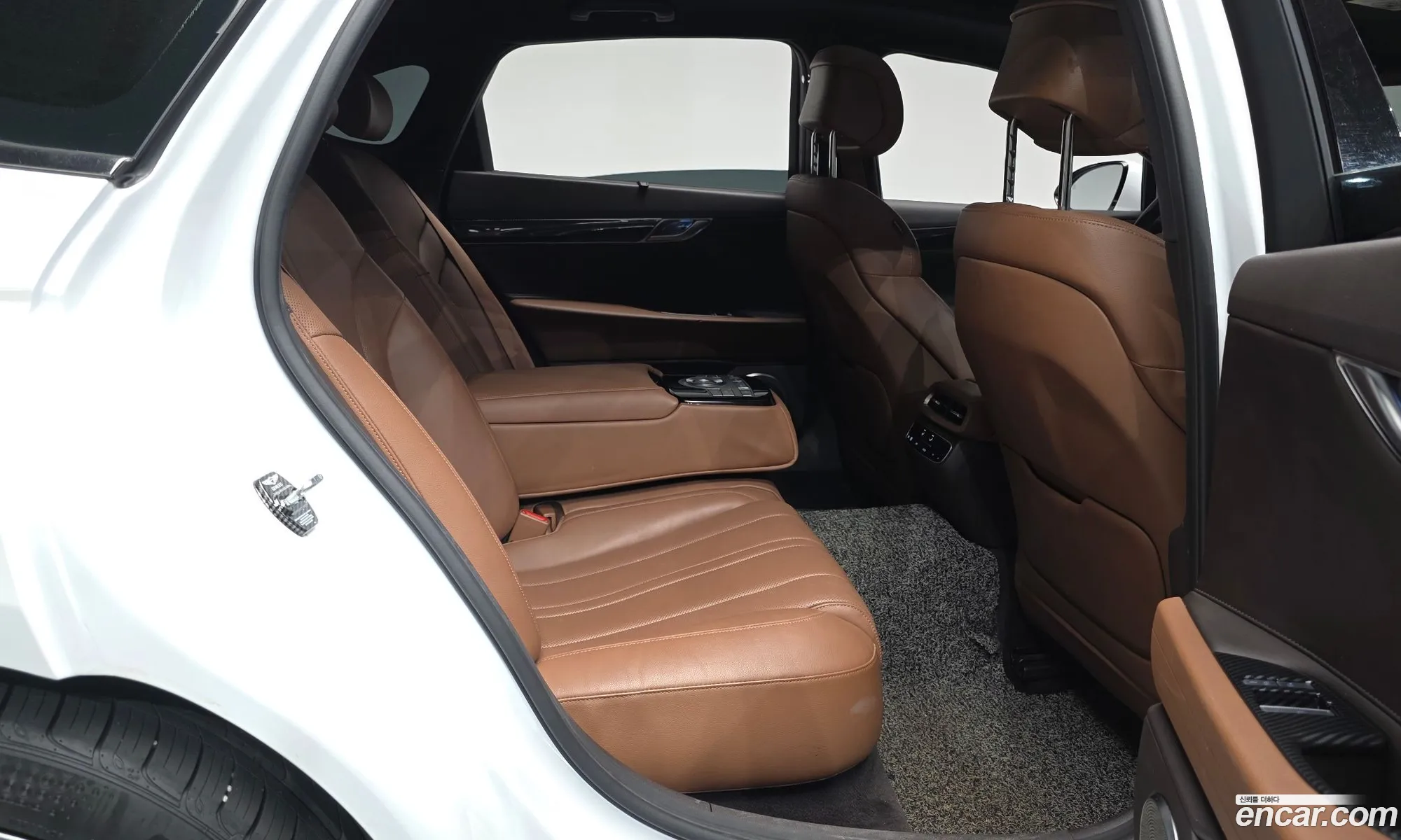 Genesis G80 2021 — 26