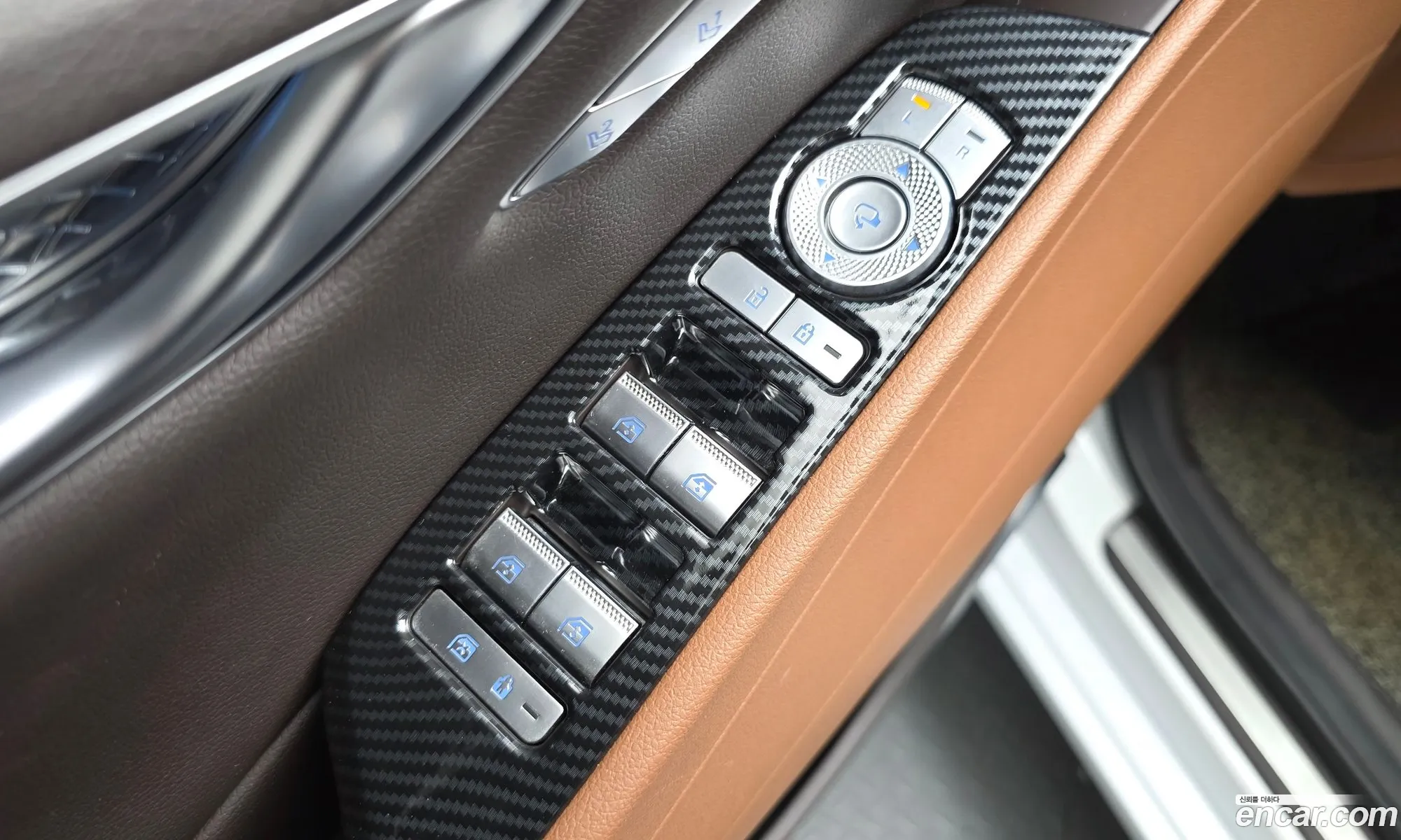 Genesis G80 2021 — 28