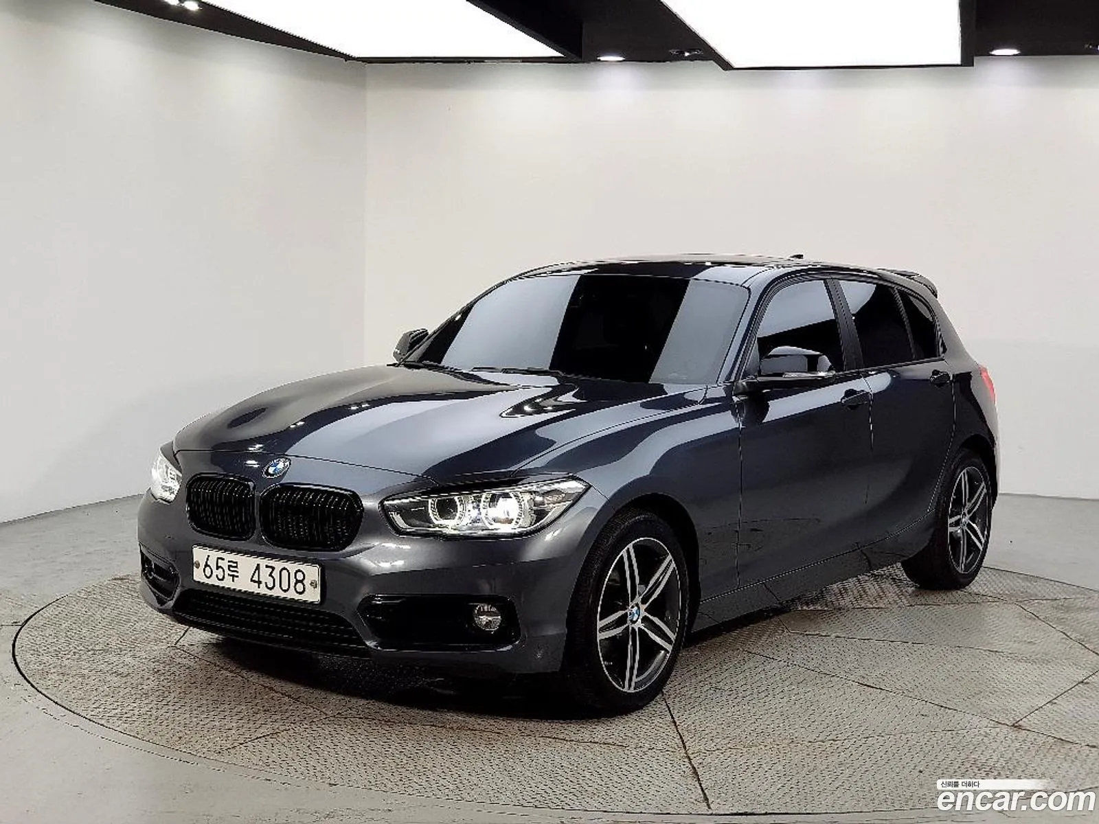 BMW 1 Series 2019 — 17
