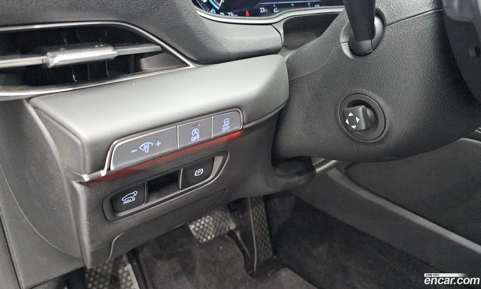 Genesis GV80 2023 — 25
