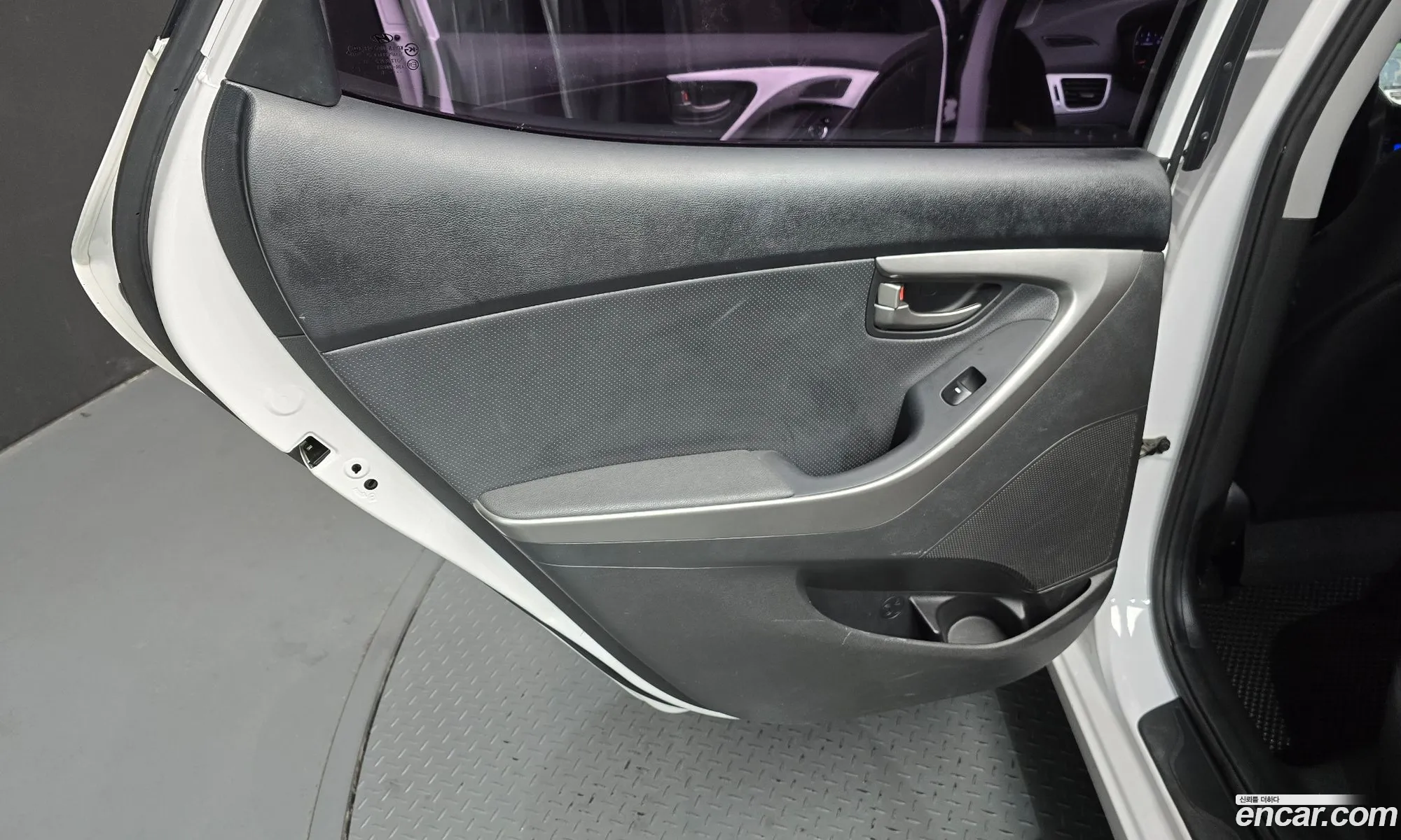 Hyundai Elantra MD 2013 — 19