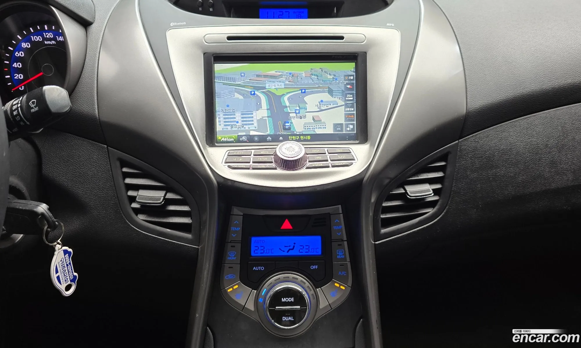 Hyundai Elantra MD 2013 — 12