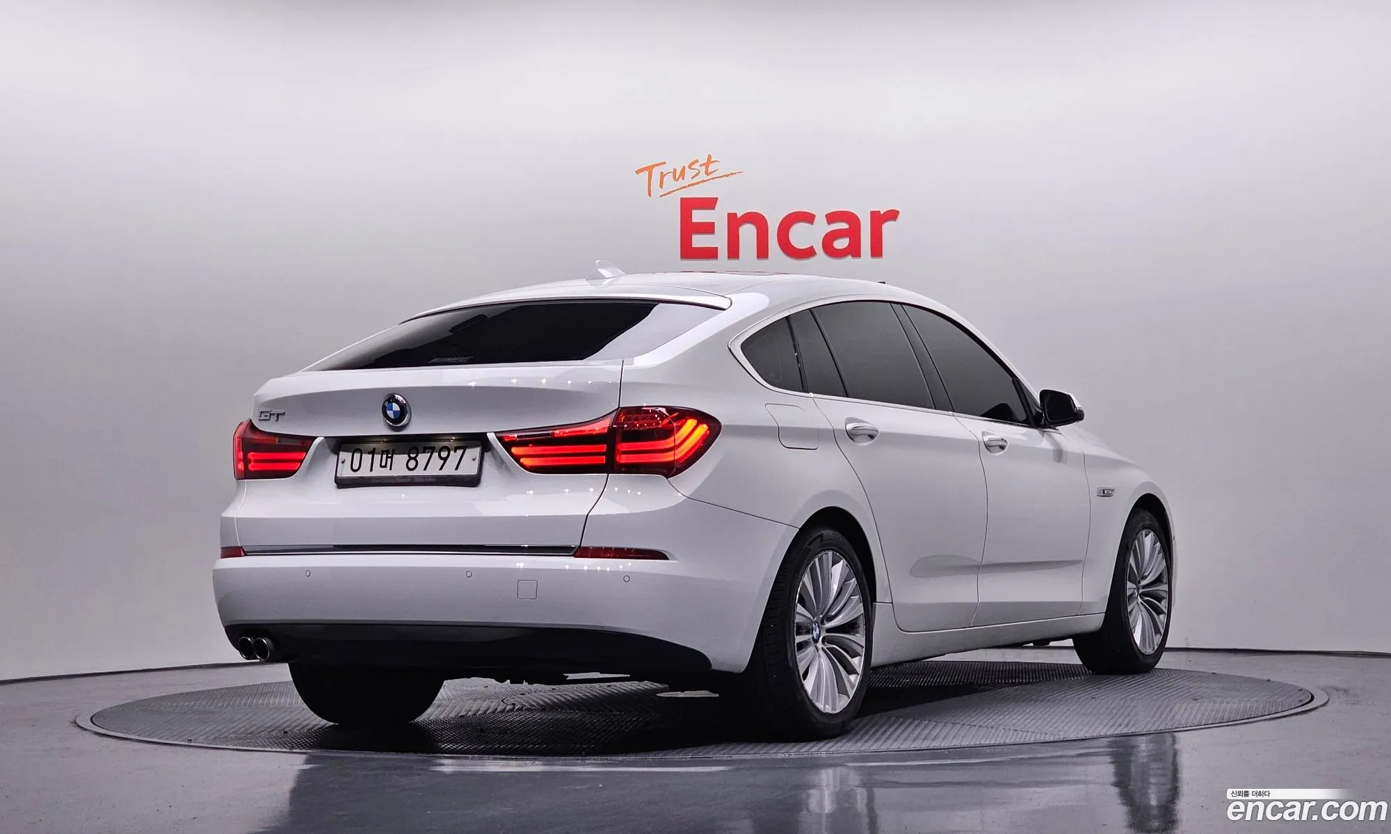 BMW 5 Series GT 2014 WBA5N2104ED496113 — 20
