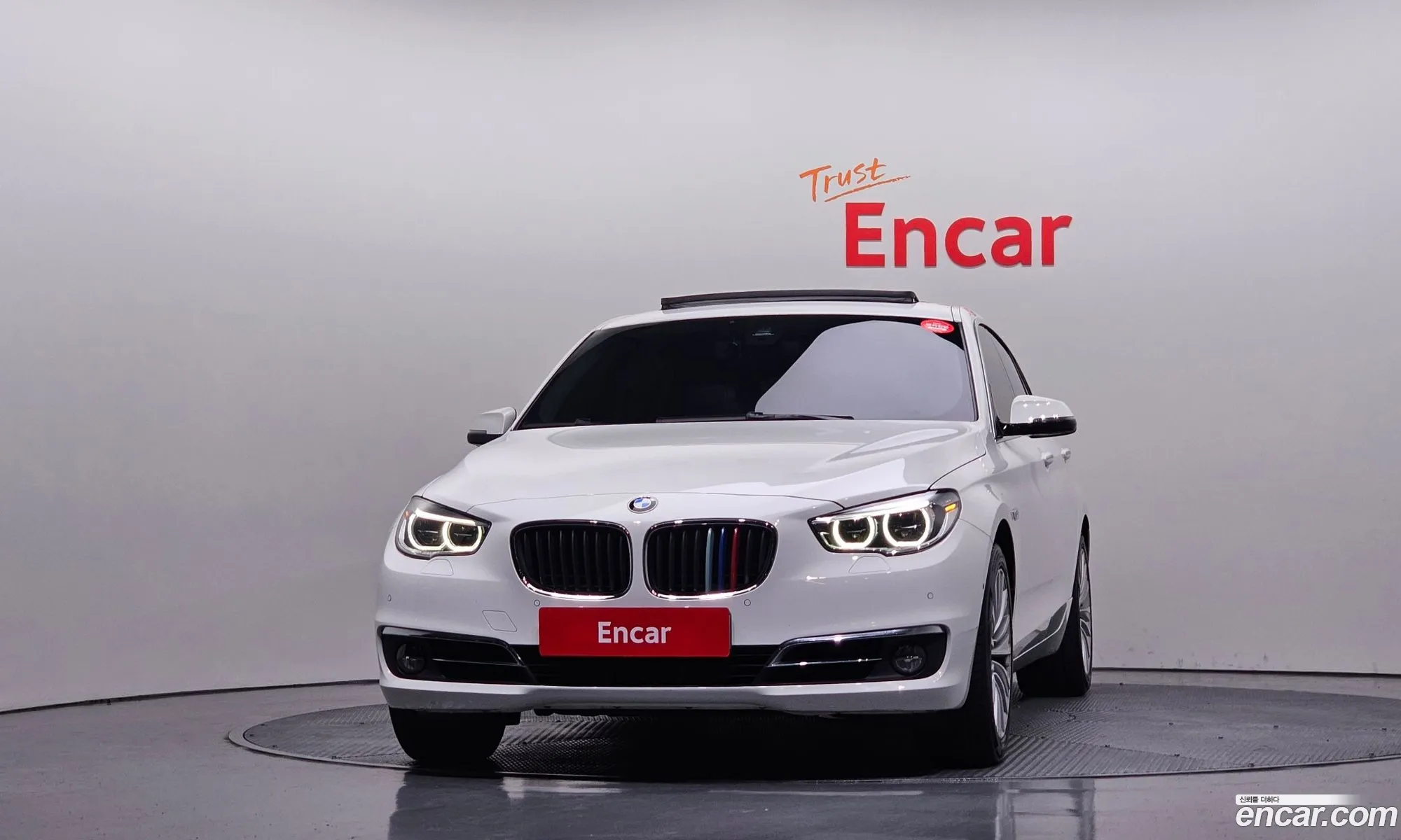 BMW 5 Series GT 2014 WBA5N2104ED496113 — 17