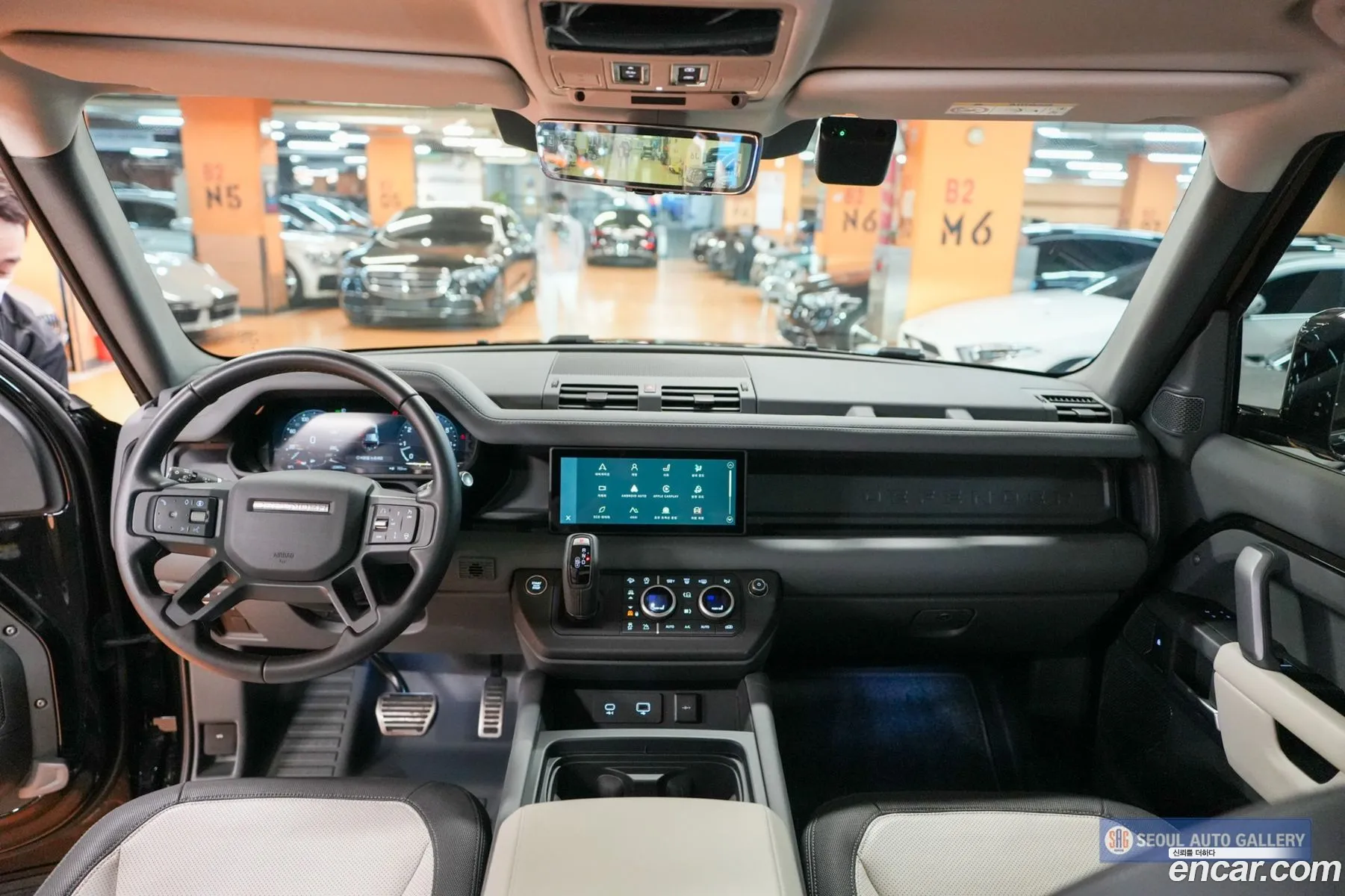 Land Rover Defender 2024 — 8
