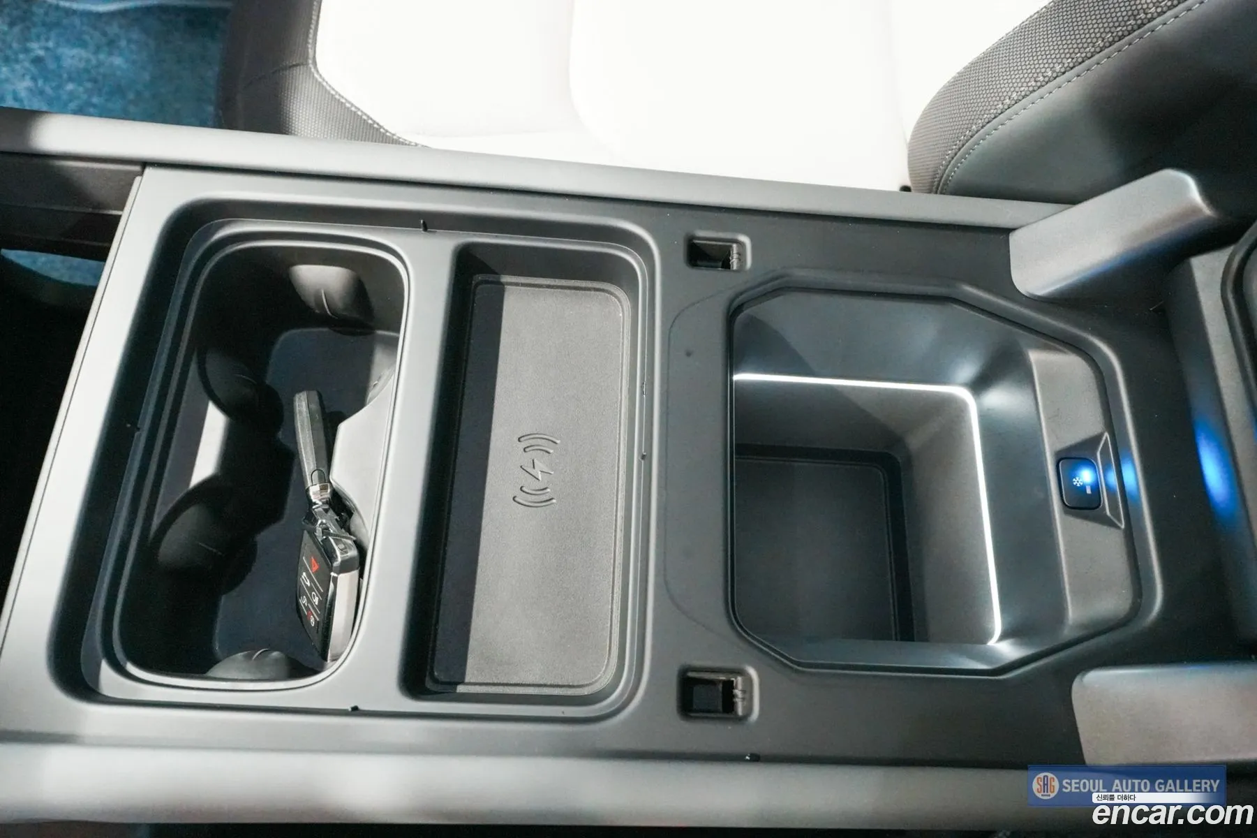 Land Rover Defender 2024 — 11