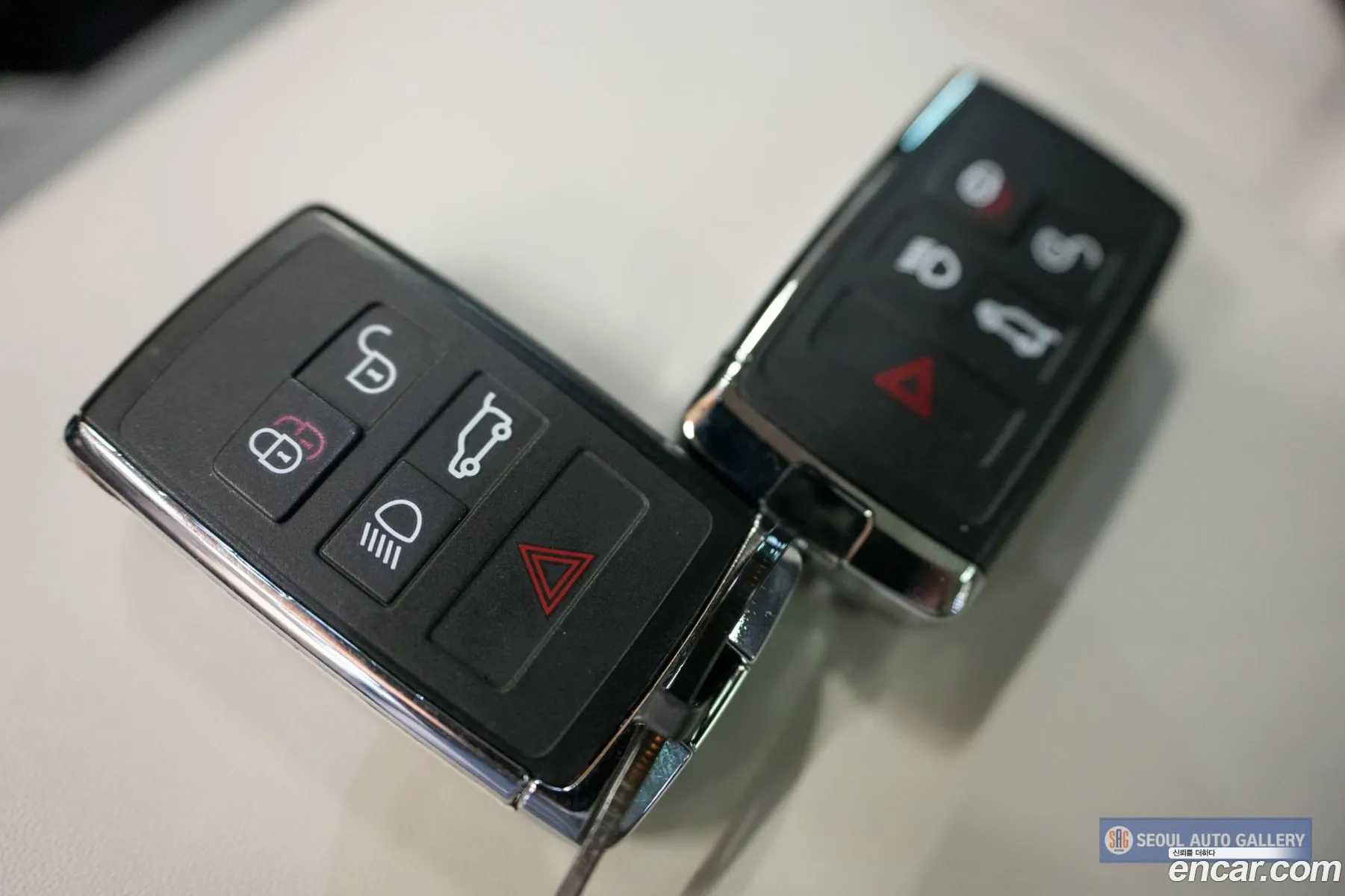 Land Rover Defender 2024 — 10