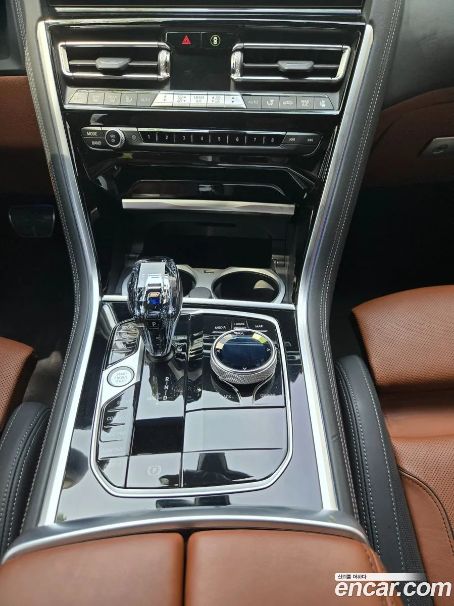 BMW 8 Series 2024 — 4