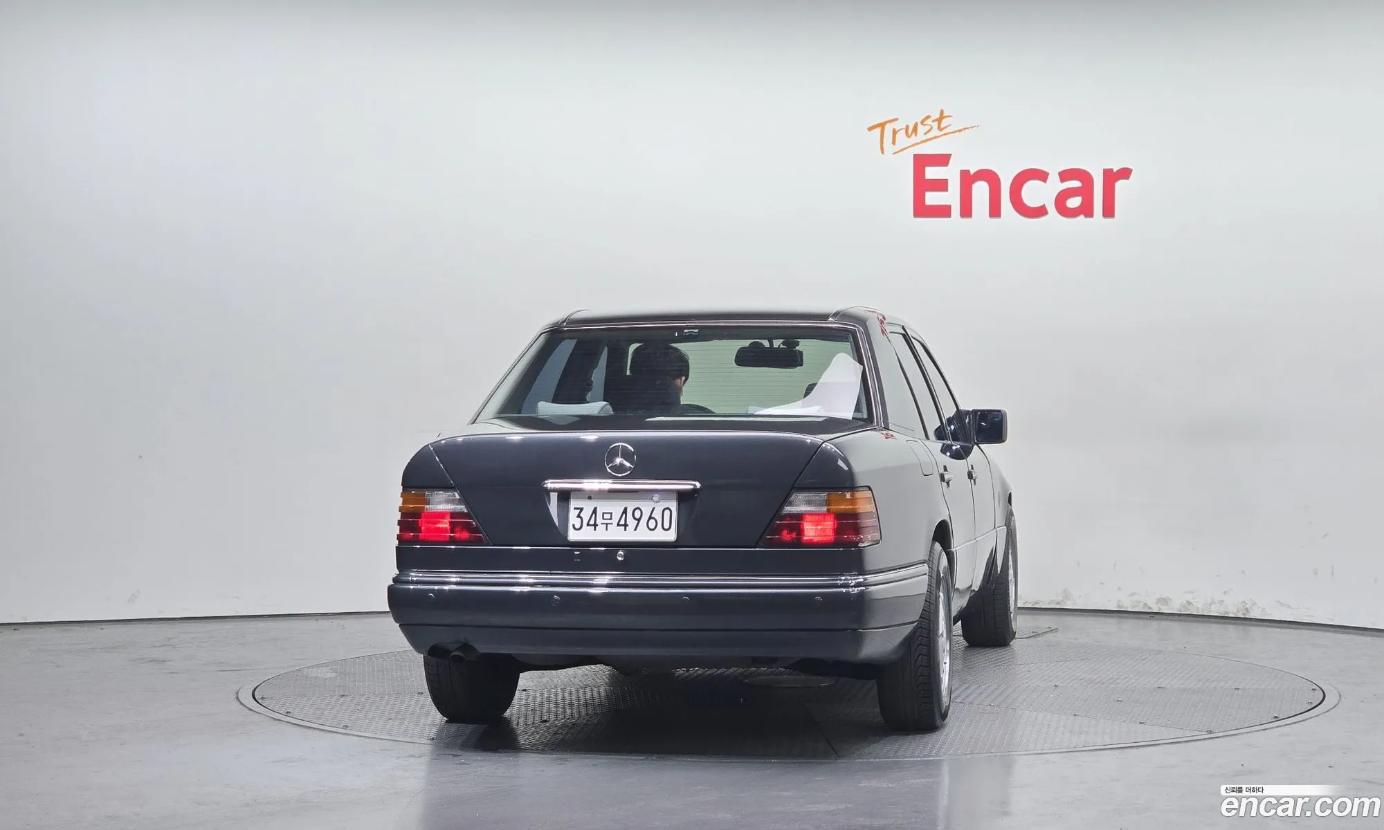 Mercedes-Benz E-Class W124 1996 00000000000000000 — 2
