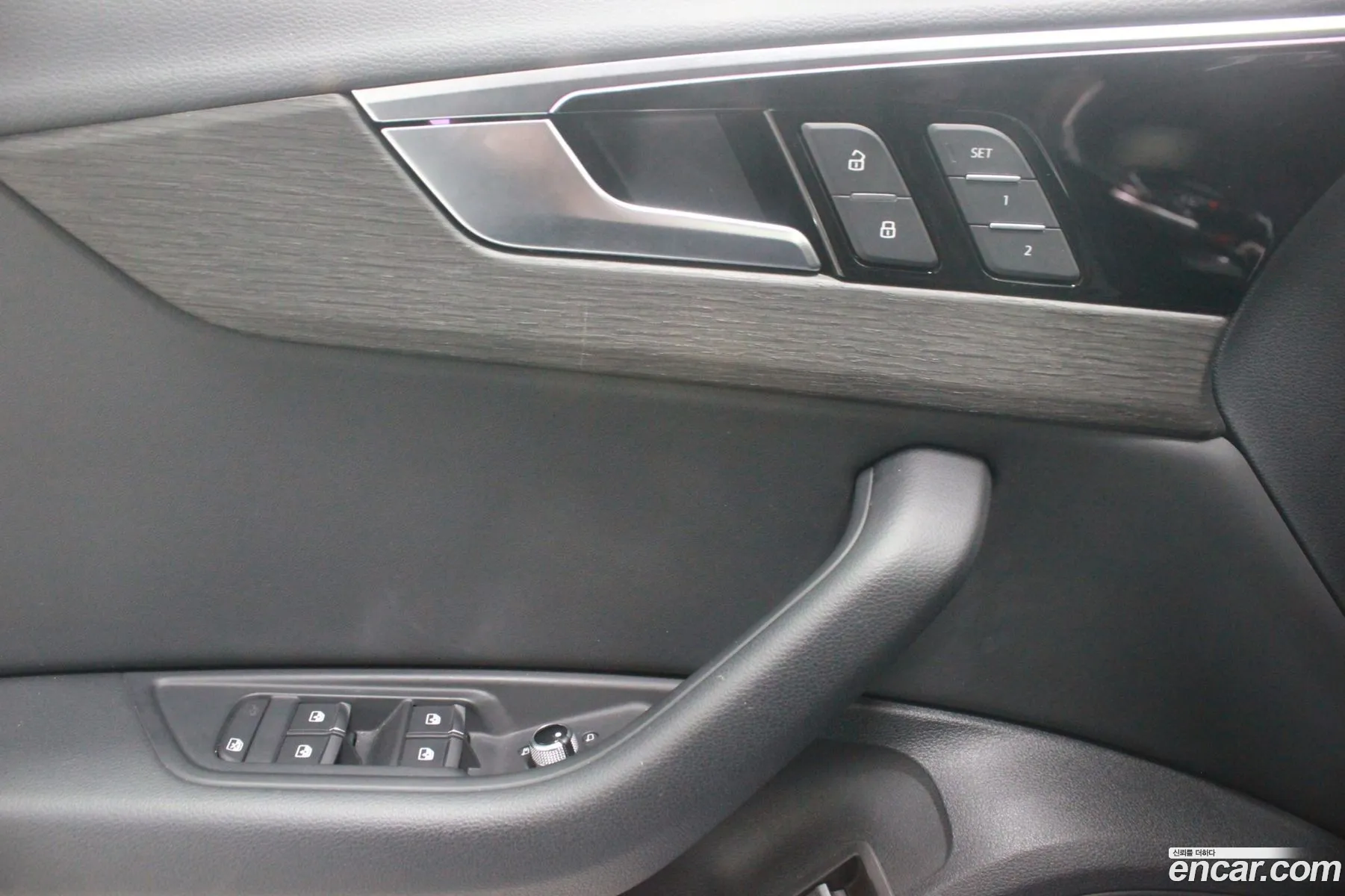 Audi A4 2023 — 17