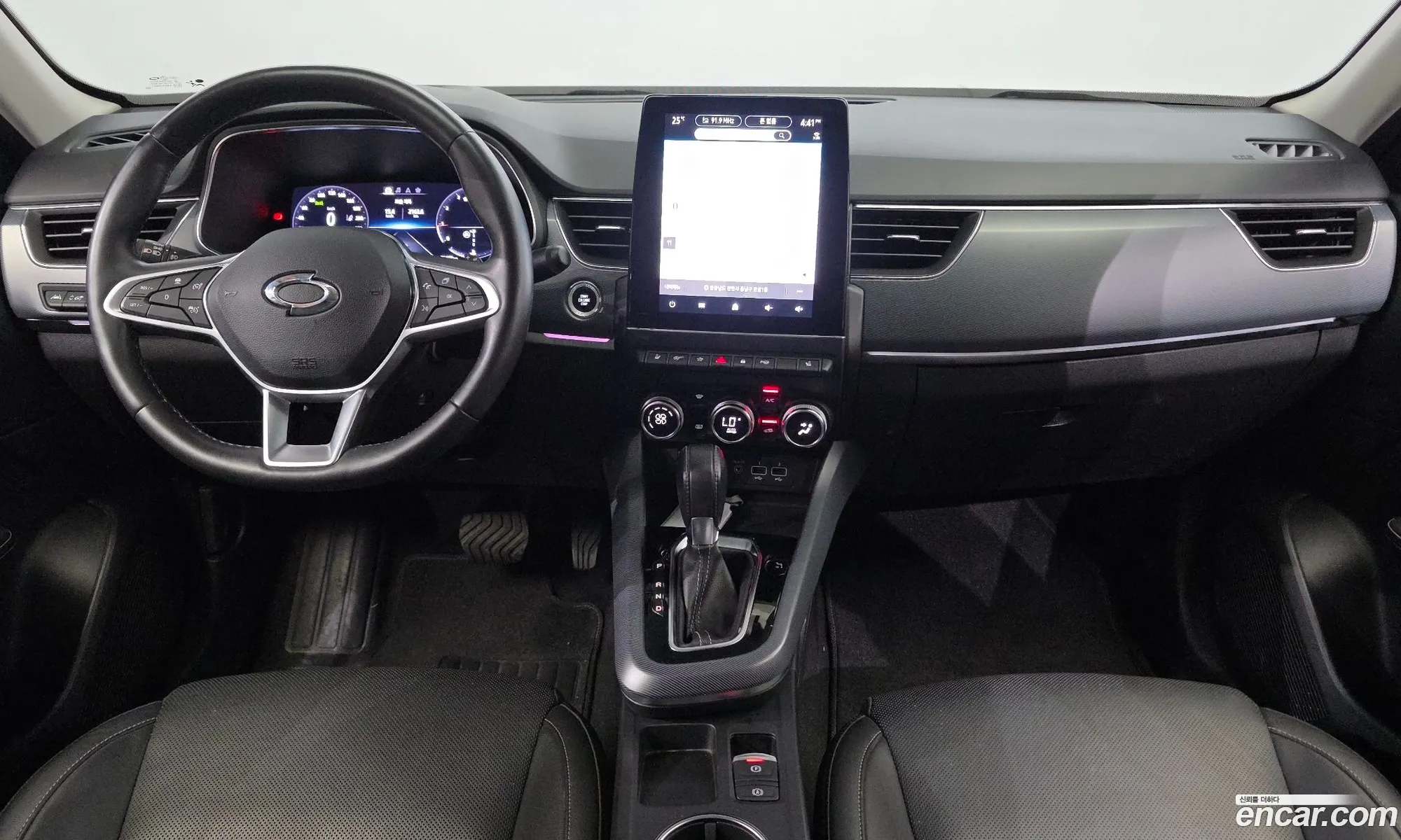 Renault Korea (Samsung) XM3 2020 — 9