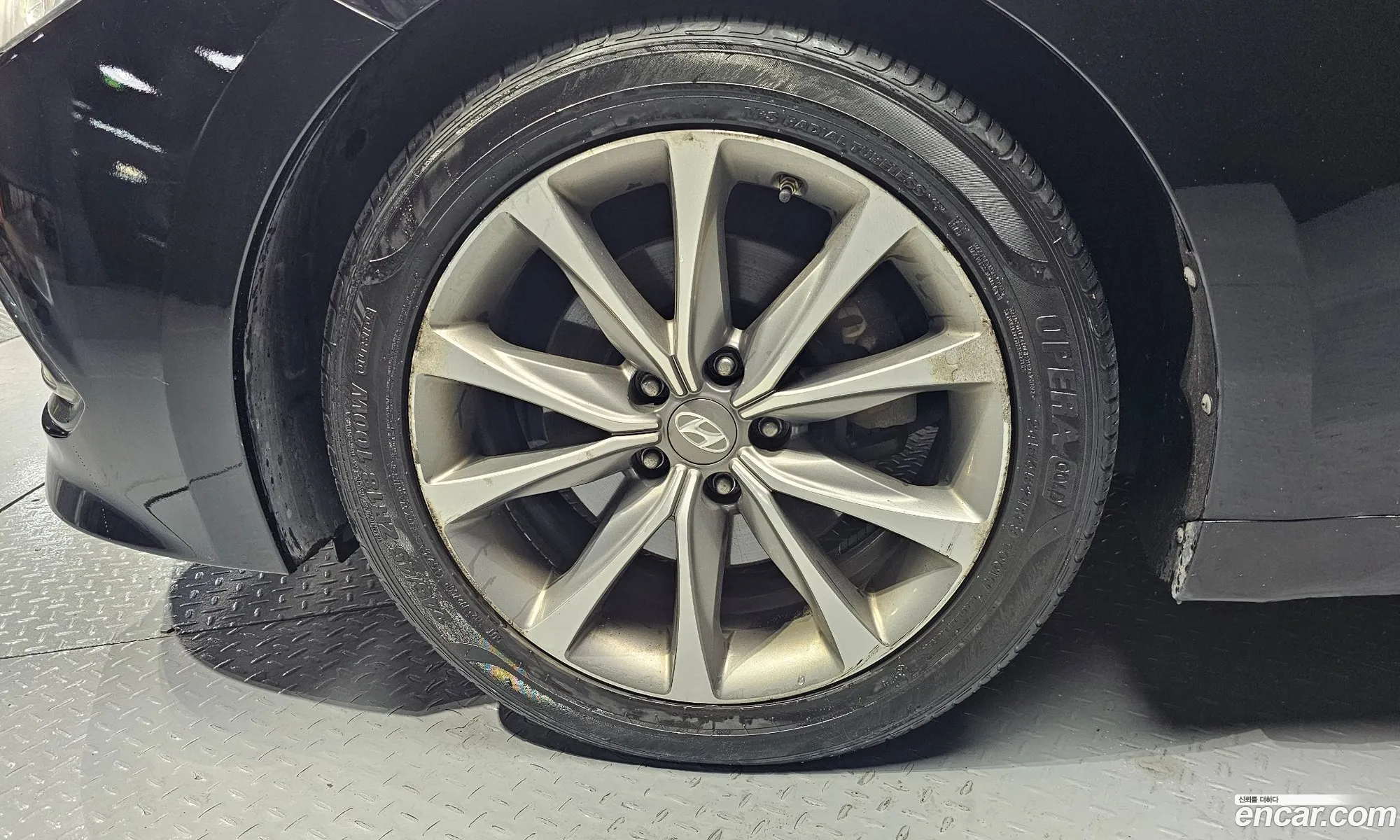 Hyundai Grandeur HG 2014 — 15