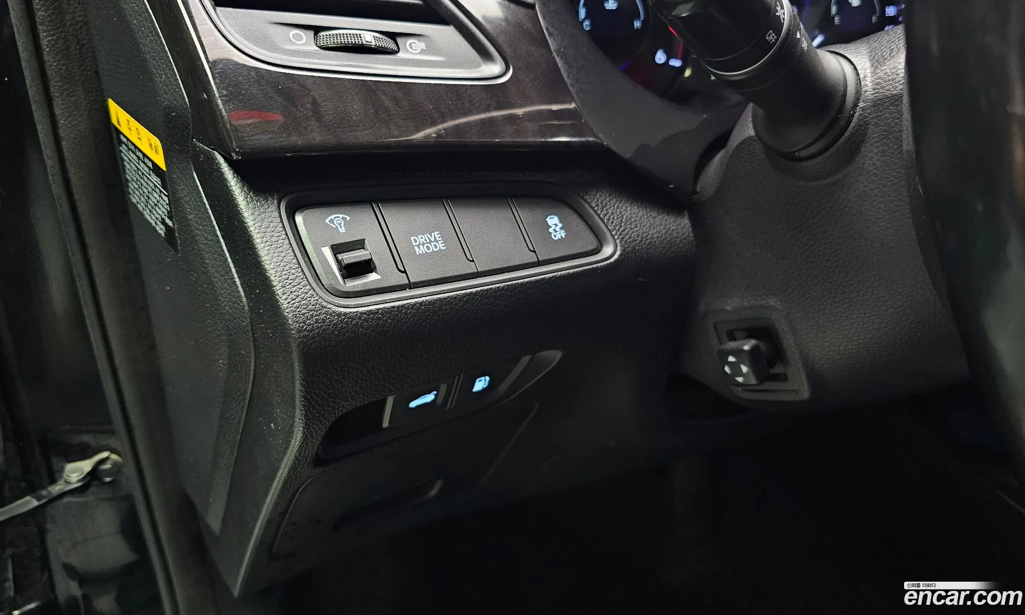 Hyundai Grandeur HG 2014 — 17