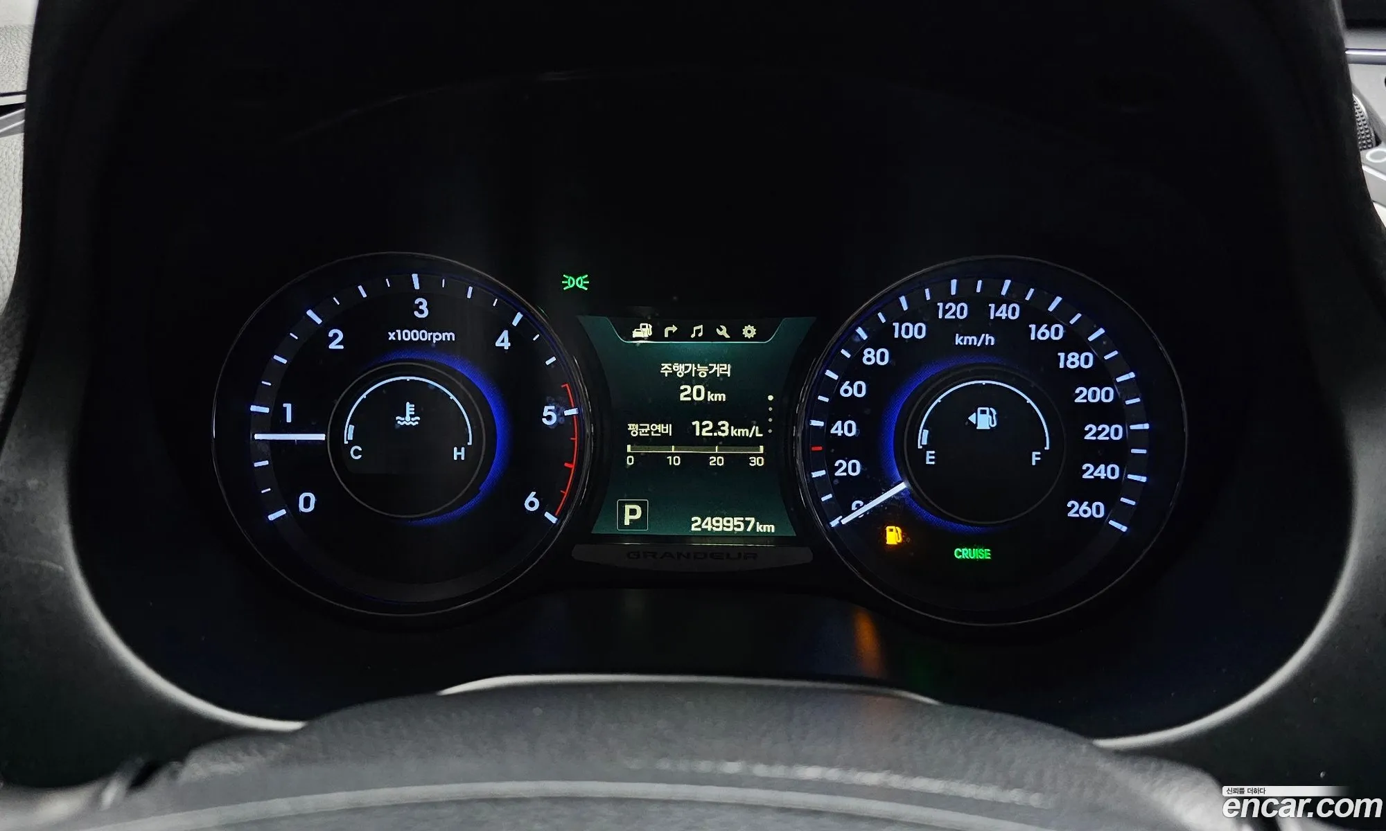 Hyundai Grandeur HG 2014 — 10