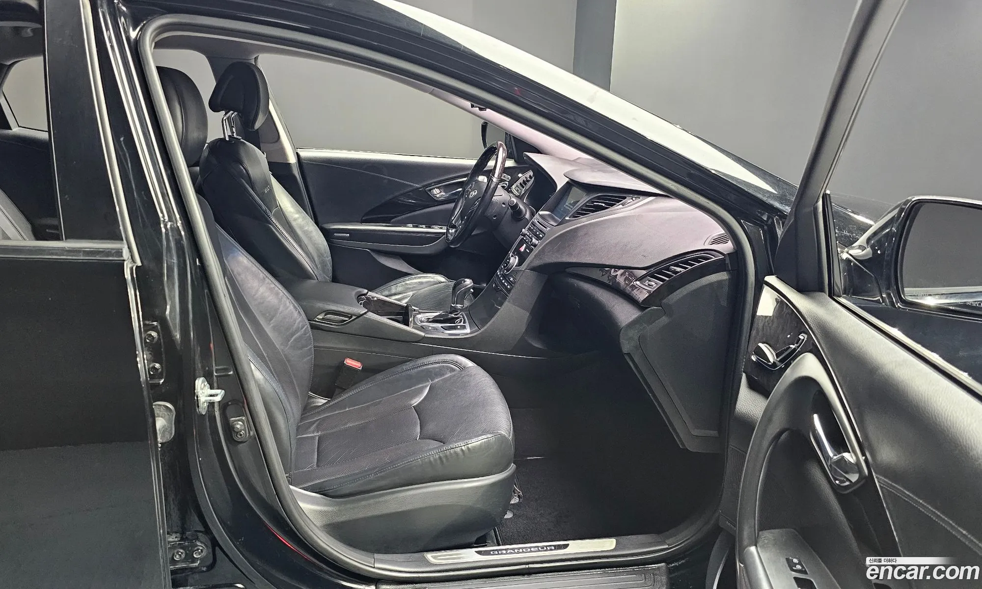 Hyundai Grandeur HG 2014 — 13