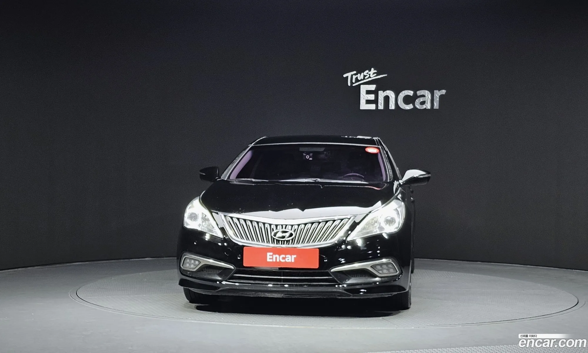 Hyundai Grandeur HG 2014 — 12
