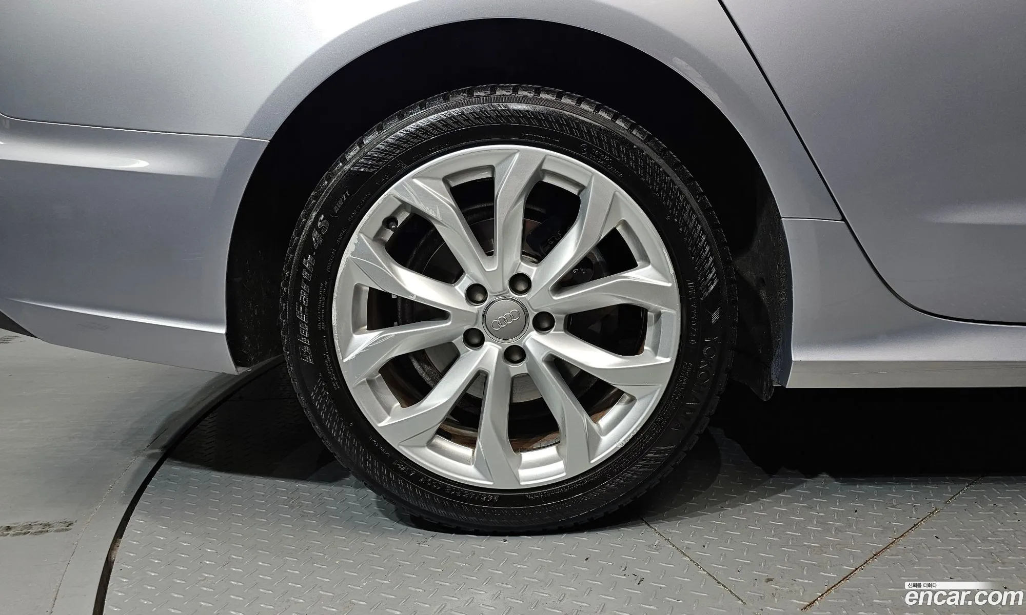 Audi A6 2015 — 2