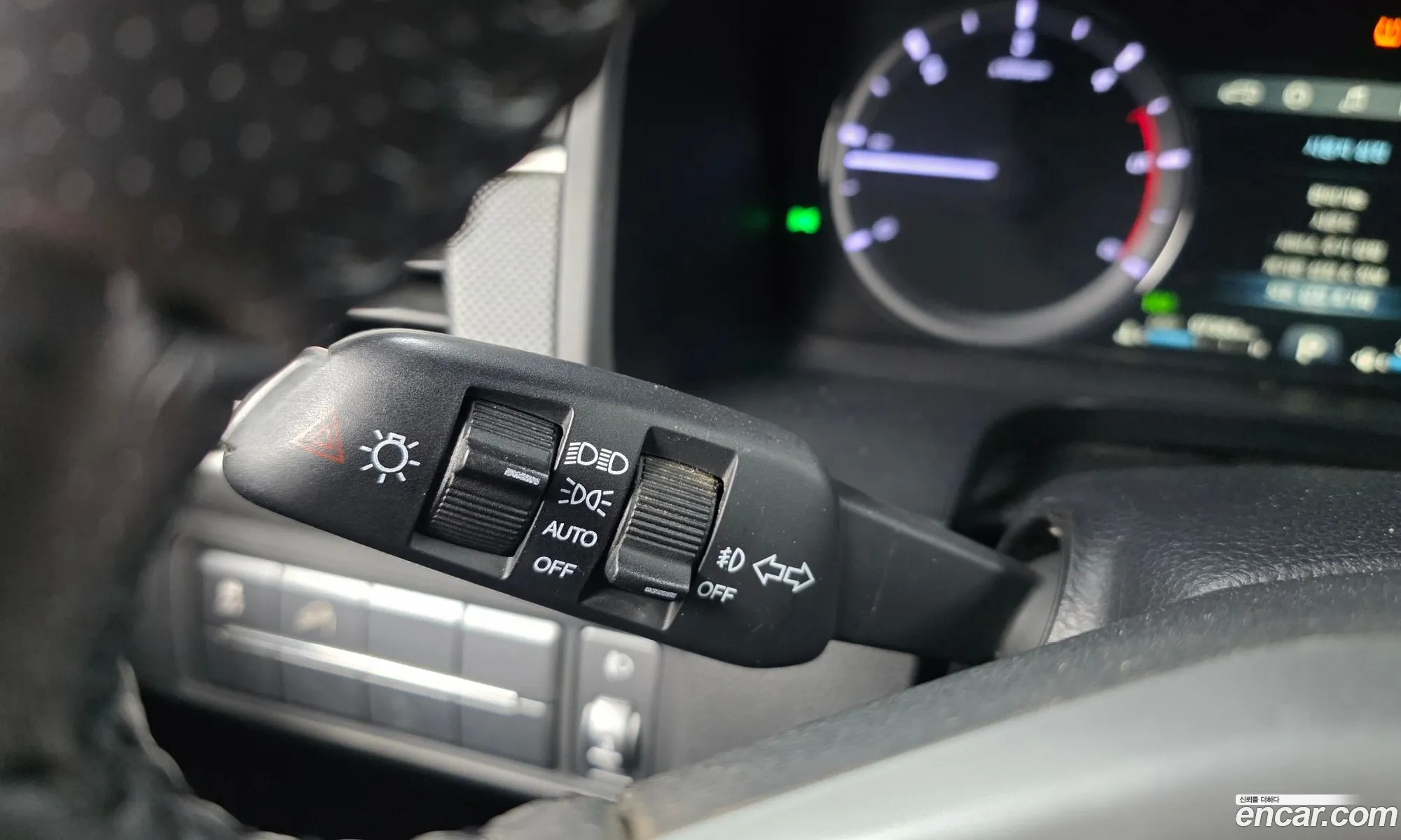 KG Mobility (SsangYong) Rexton Sports Khan 2019 — 22