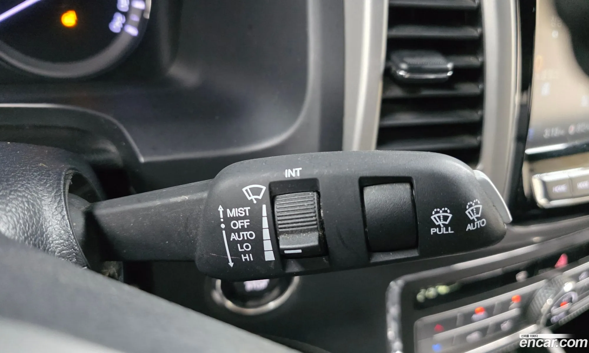 KG Mobility (SsangYong) Rexton Sports Khan 2019 — 24