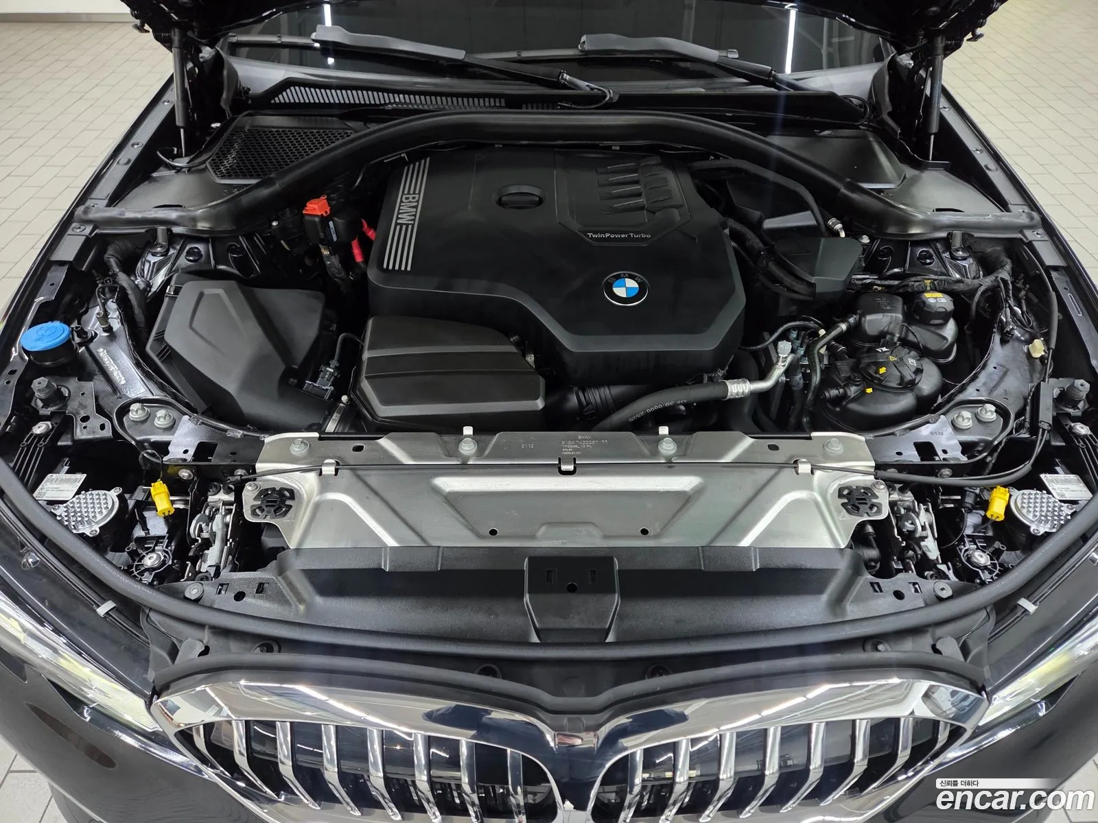 BMW 3 Series 2022 — 18