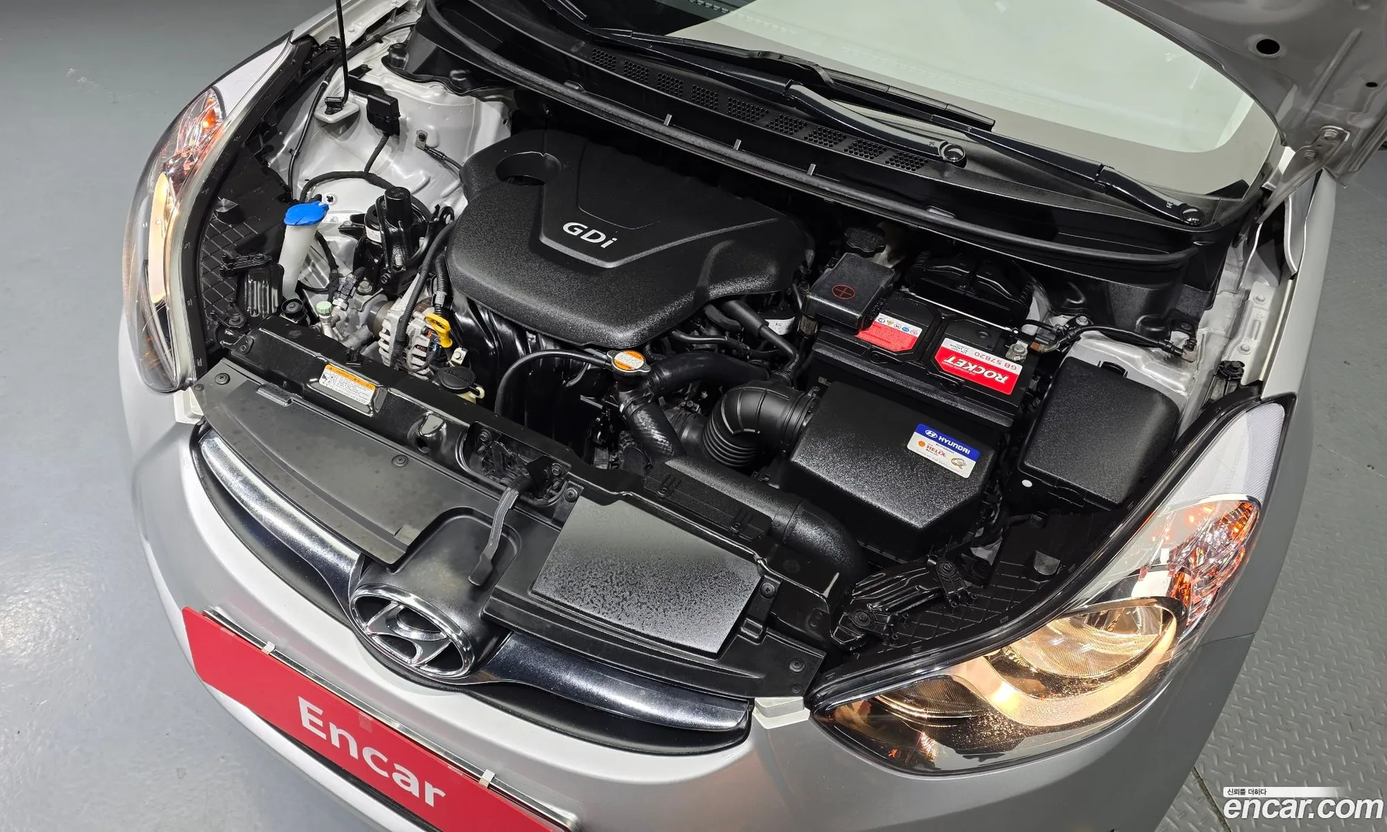 Hyundai Elantra MD 2011 — 12
