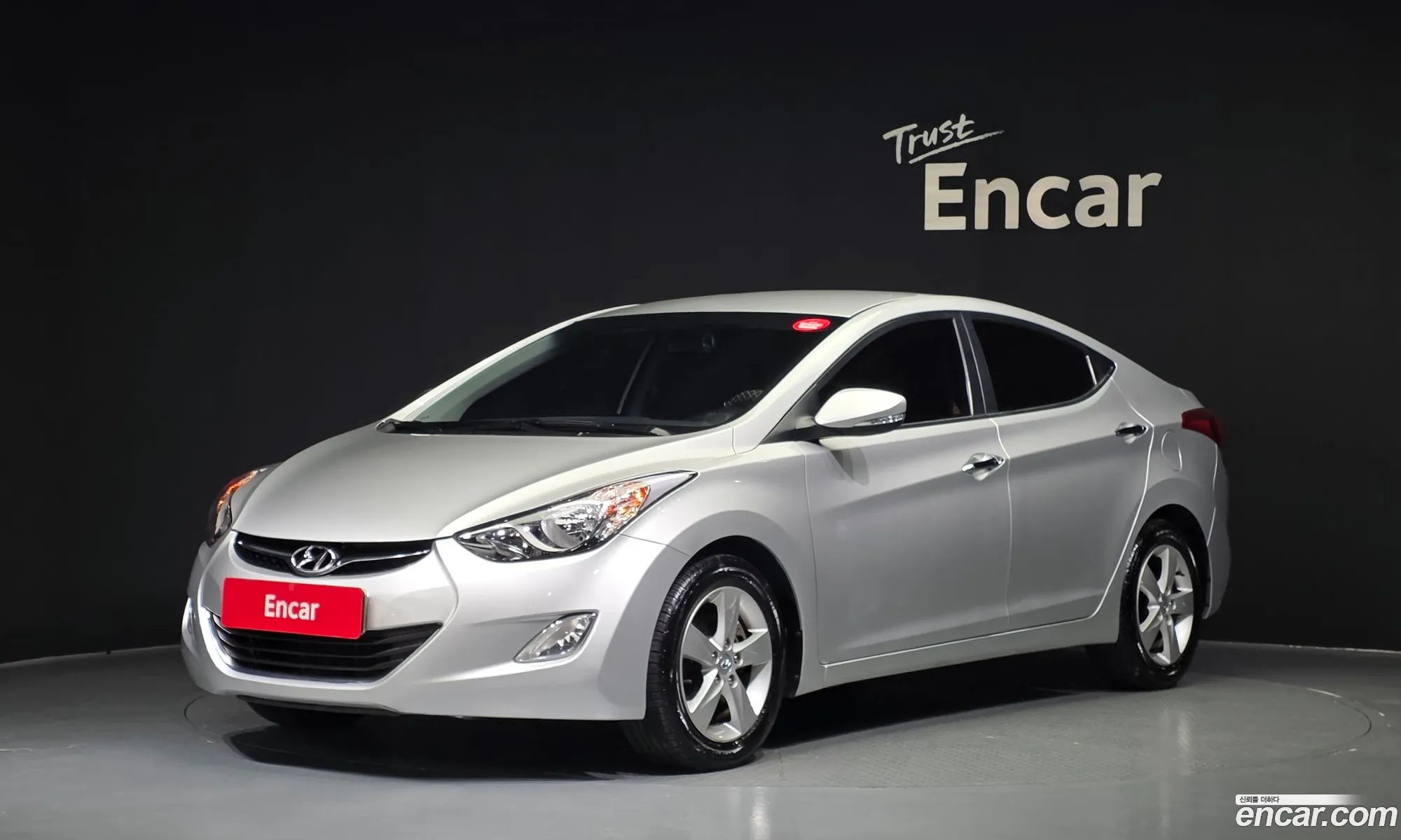 Hyundai Elantra MD 2011 — 28