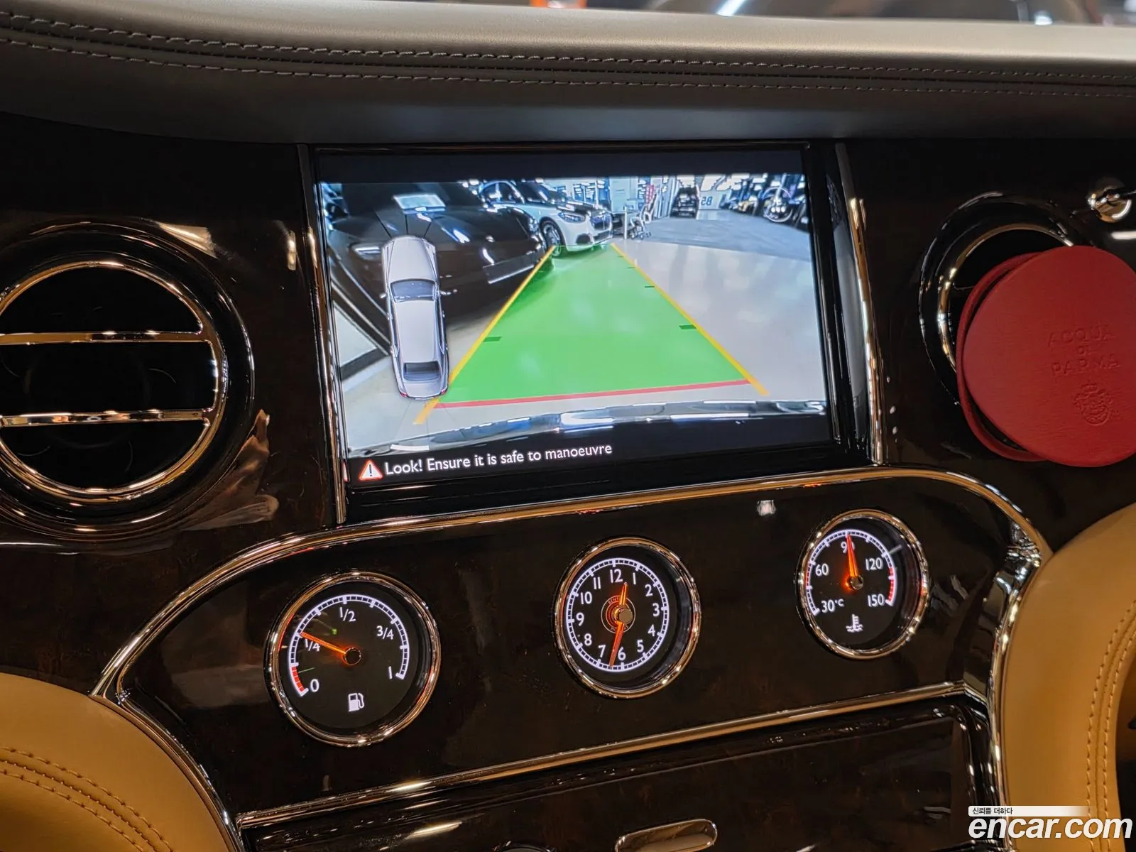 Bentley Mulsanne 2017 — 10
