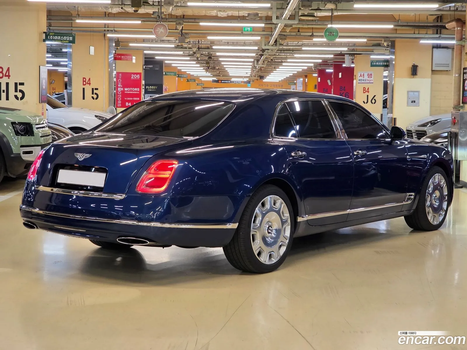 Bentley Mulsanne 2017 — 15