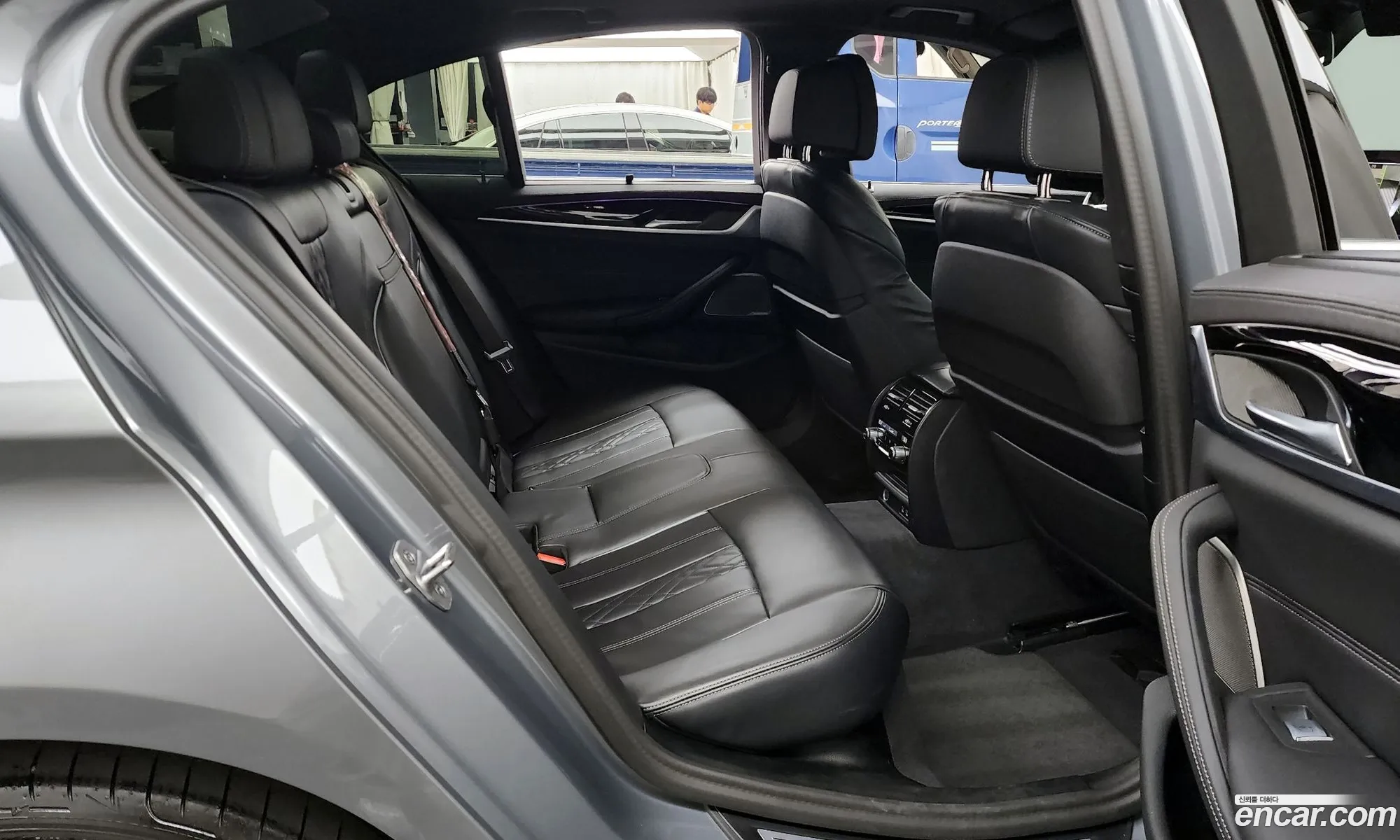 BMW 5 Series 2023 — 23