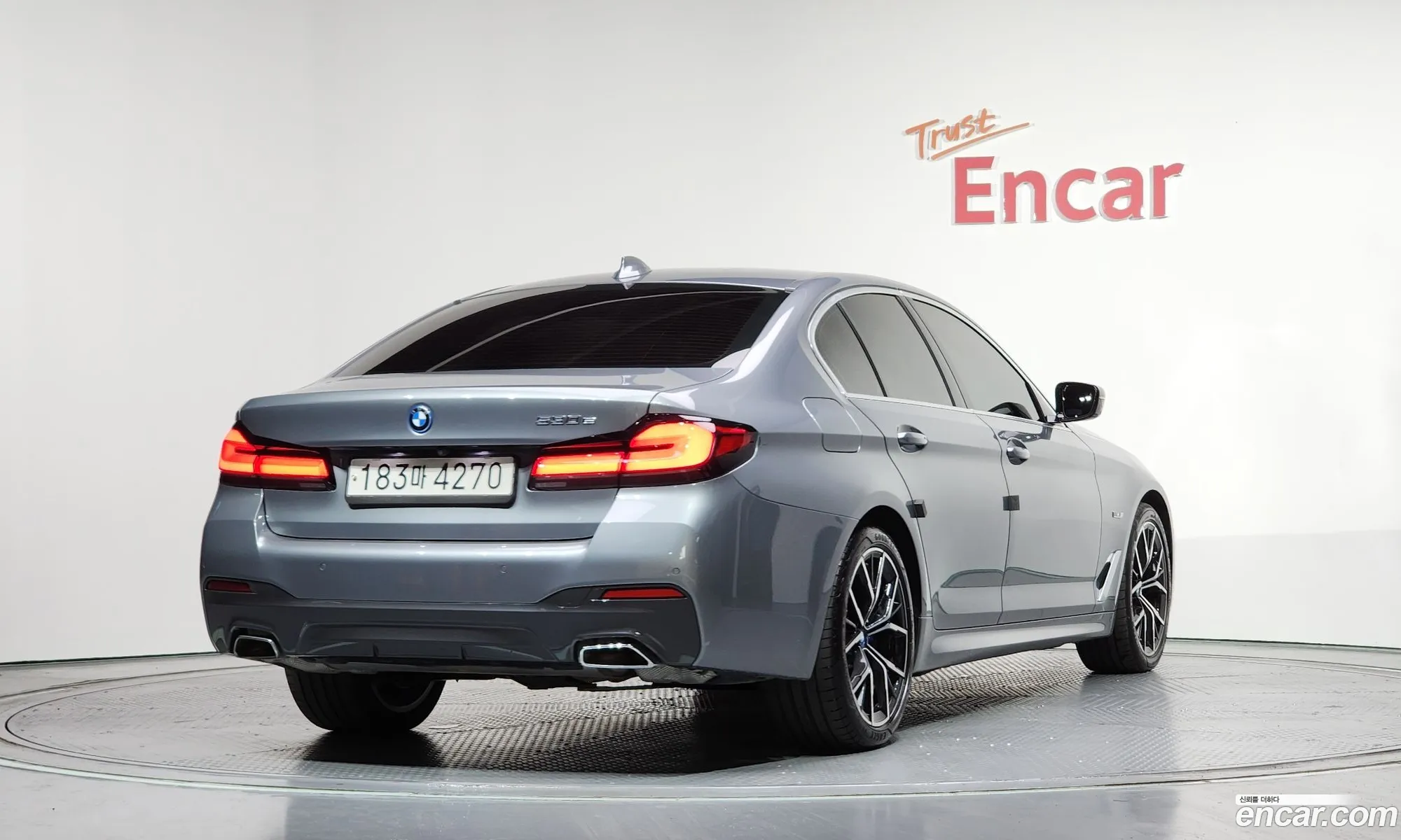 BMW 5 Series 2023 — 16