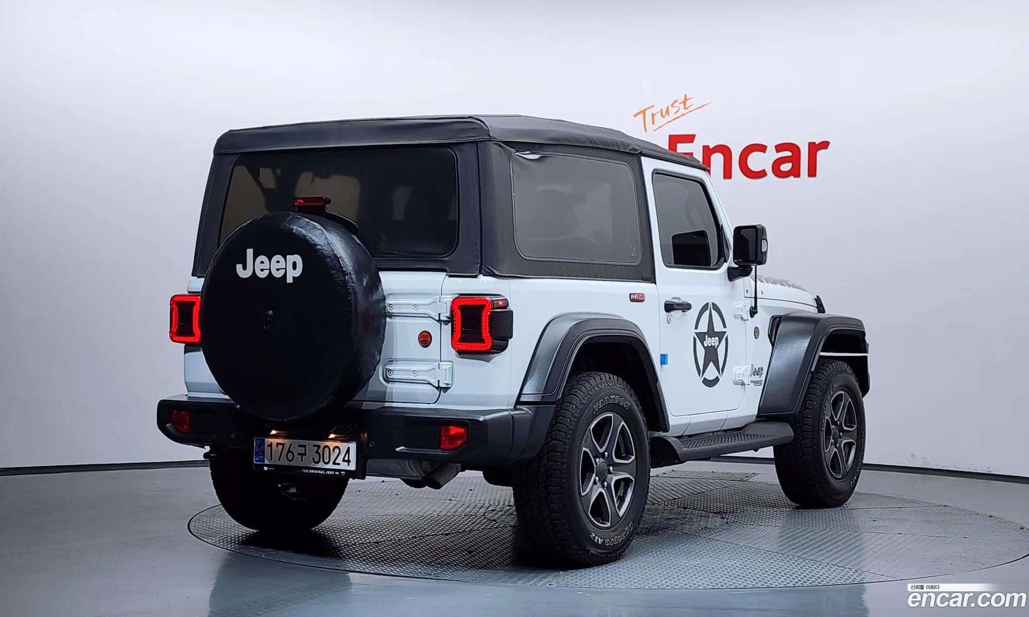 Jeep Wrangler 2019 — 28