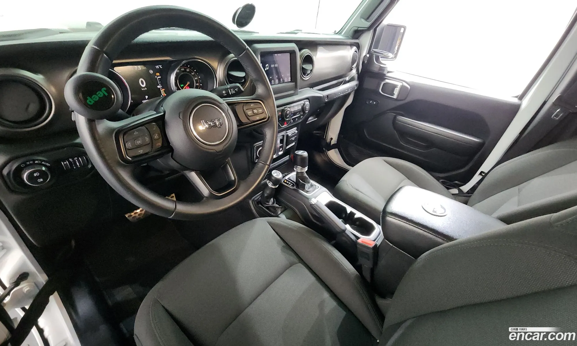 Jeep Wrangler 2019 — 3