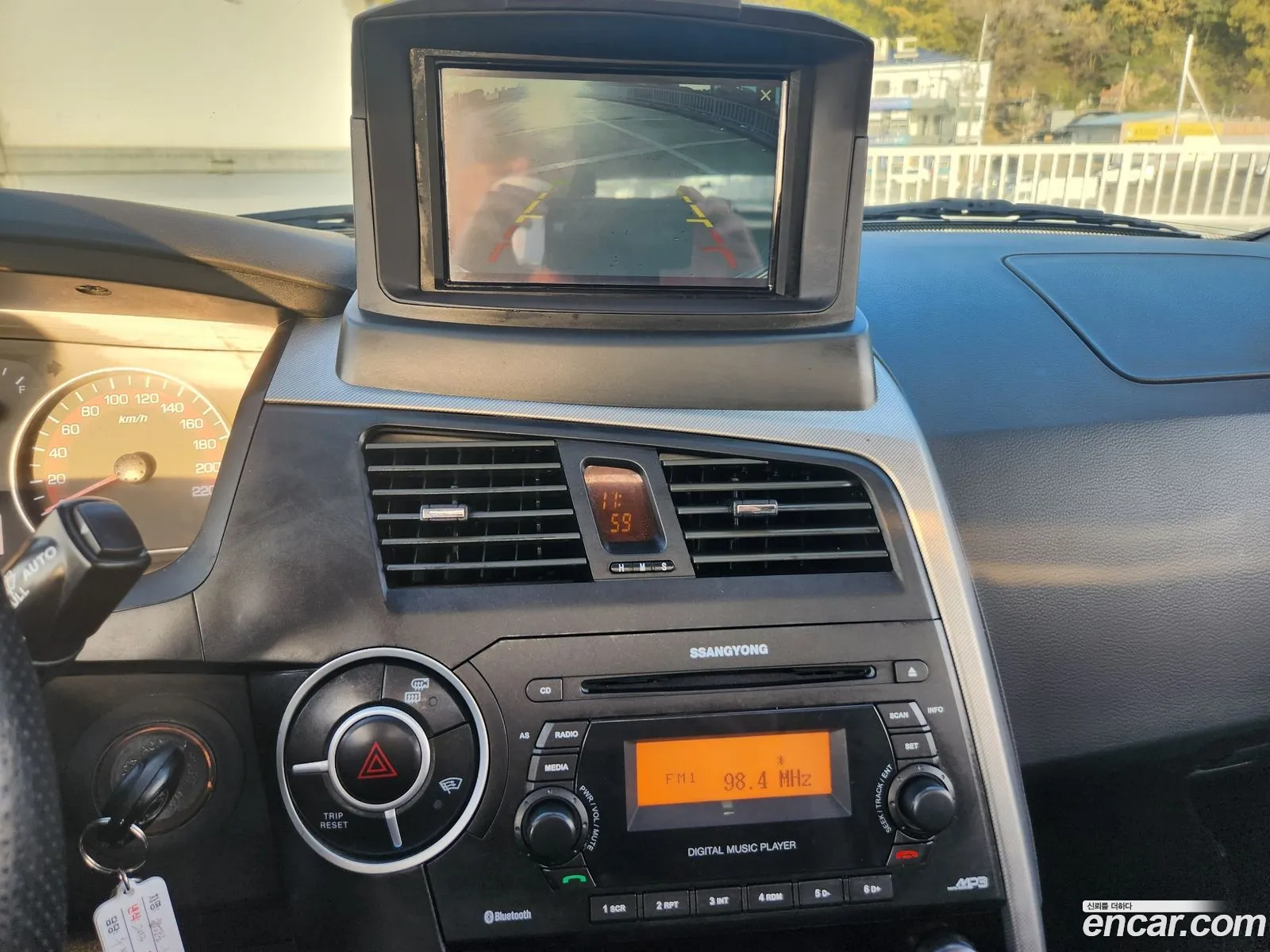 KG Mobility (SsangYong) Korando Sports 2012 — 15