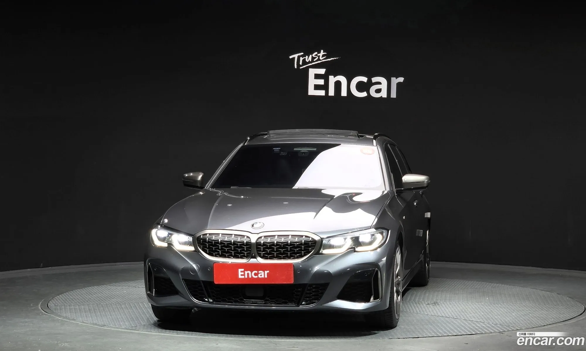 BMW 3 Series 2021 — 3