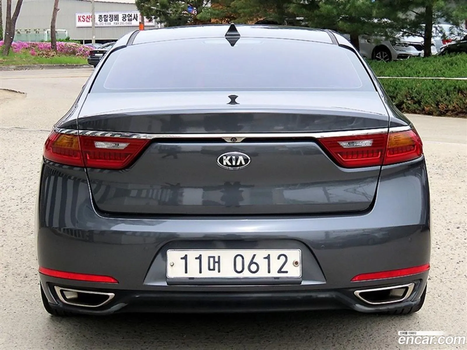 Kia K7 2016 — 10