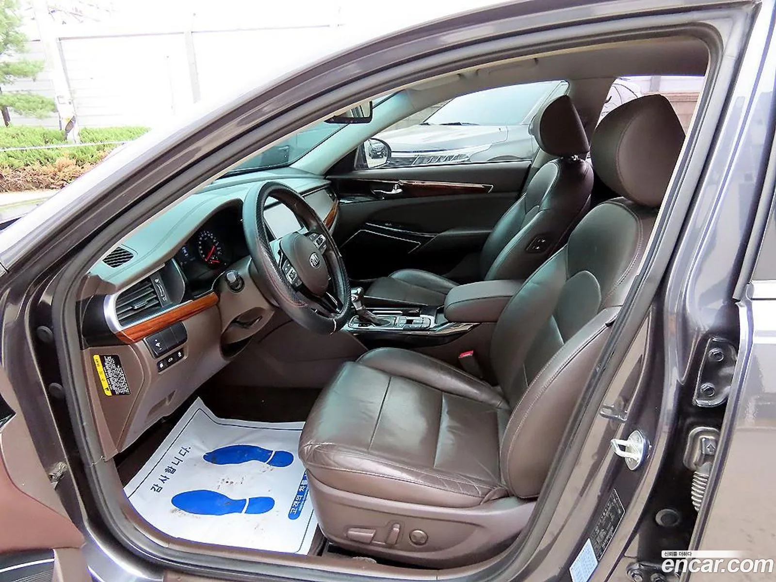Kia K7 2016 — 17