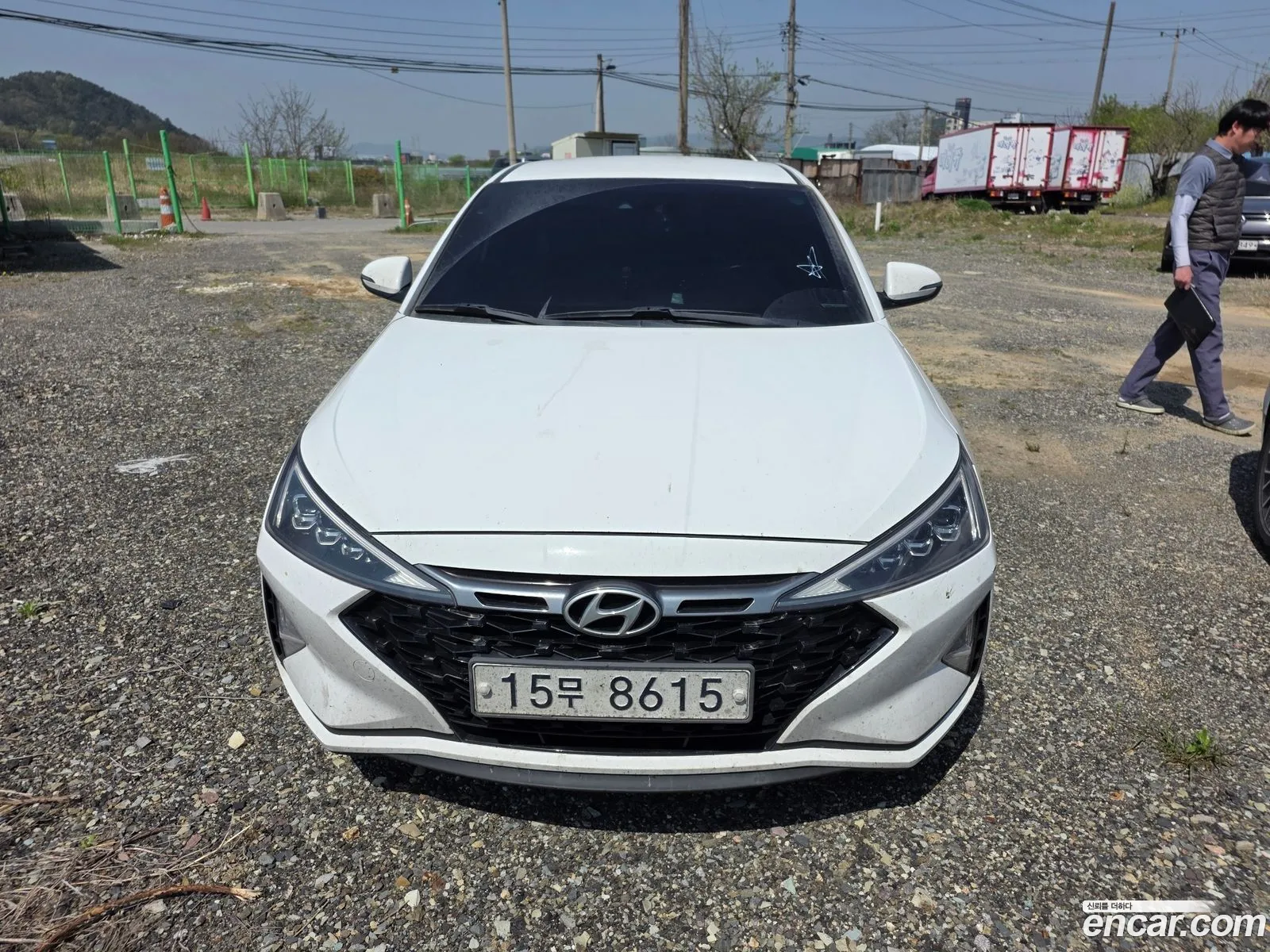 Hyundai Elantra AD 2018 — 16