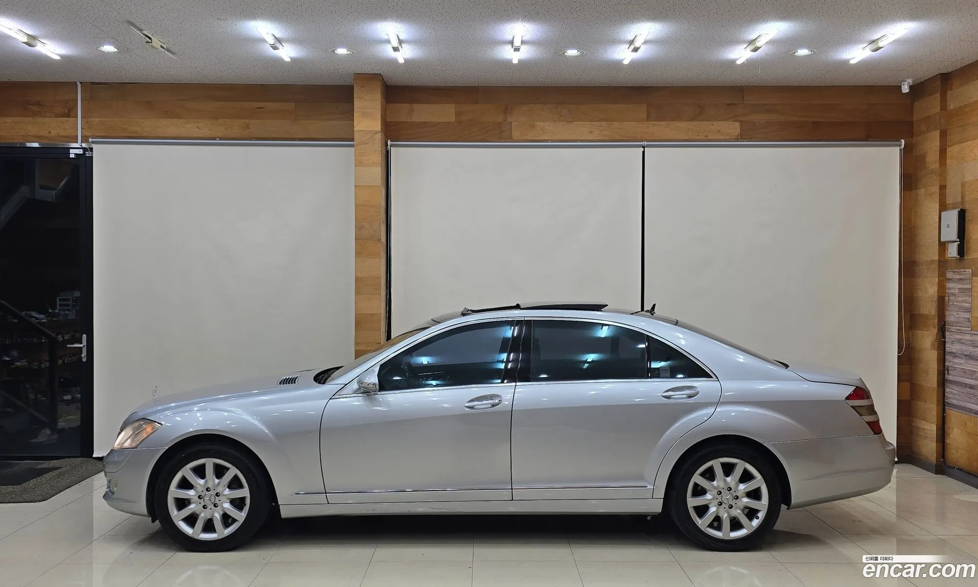 Mercedes-Benz S-Class W221 2006 — 6